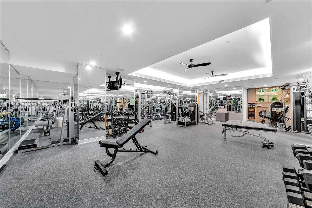 THE PALACE AT BAL HARBOUR - 10101 Collins Ave, Bal Harbour, FL 33154 | Picture 83