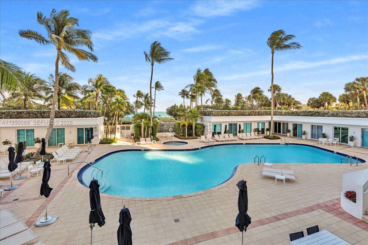 THE PALACE AT BAL HARBOUR - 10101 Collins Ave, Bal Harbour, FL 33154 | Picture 85