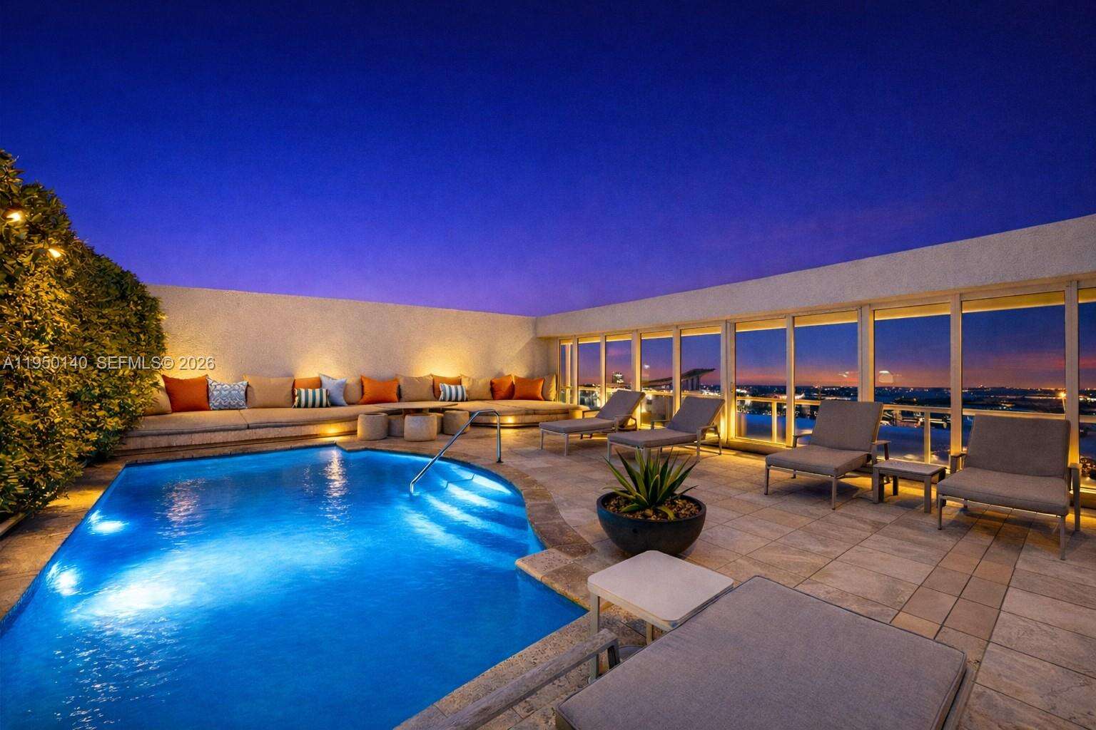 ICON - 450 Alton Rd, Miami Beach, FL 33139 | Picture 12