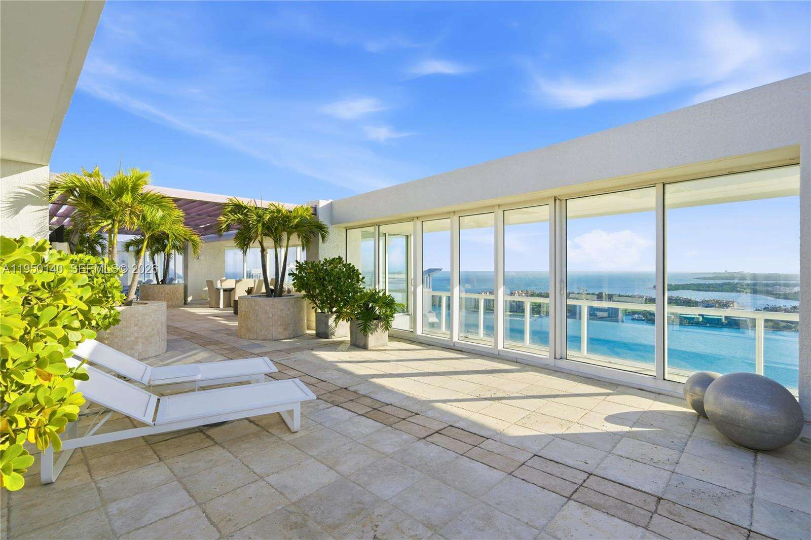 ICON - 450 Alton Rd, Miami Beach, FL 33139 | Picture 25