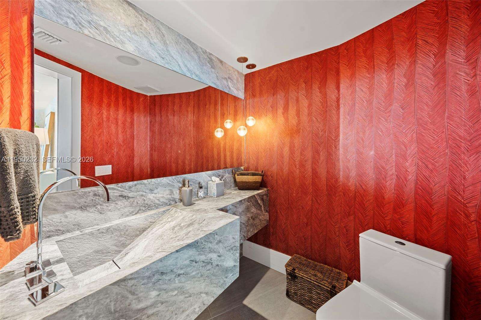 MURANO AT PORTOFINO - 1000 Pointe Dr, Miami Beach, FL 33139 | Picture 16