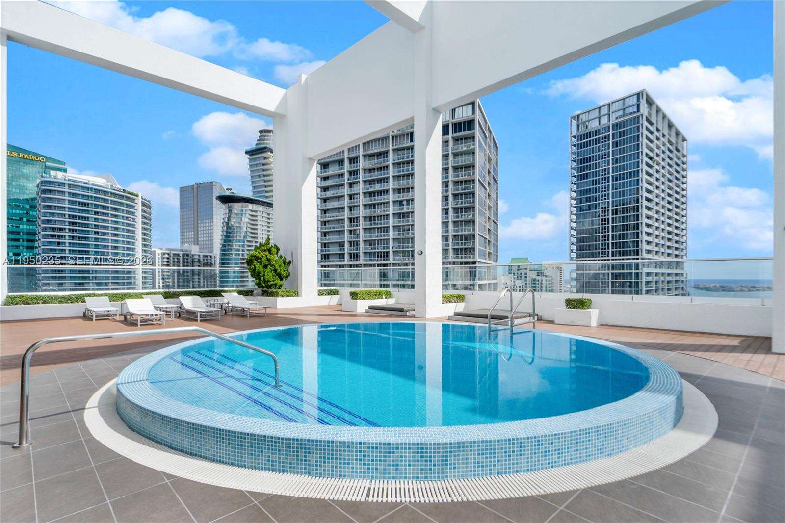 500 Brickell at 500 Brickell Ave, Miami, FL 33131 - For Sale photo 21