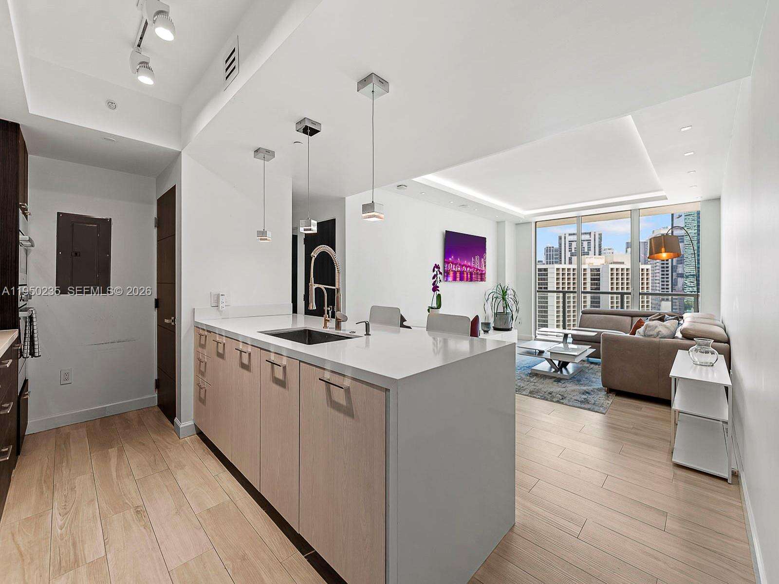 500 Brickell at 500 Brickell Ave, Miami, FL 33131 - For Sale photo 4