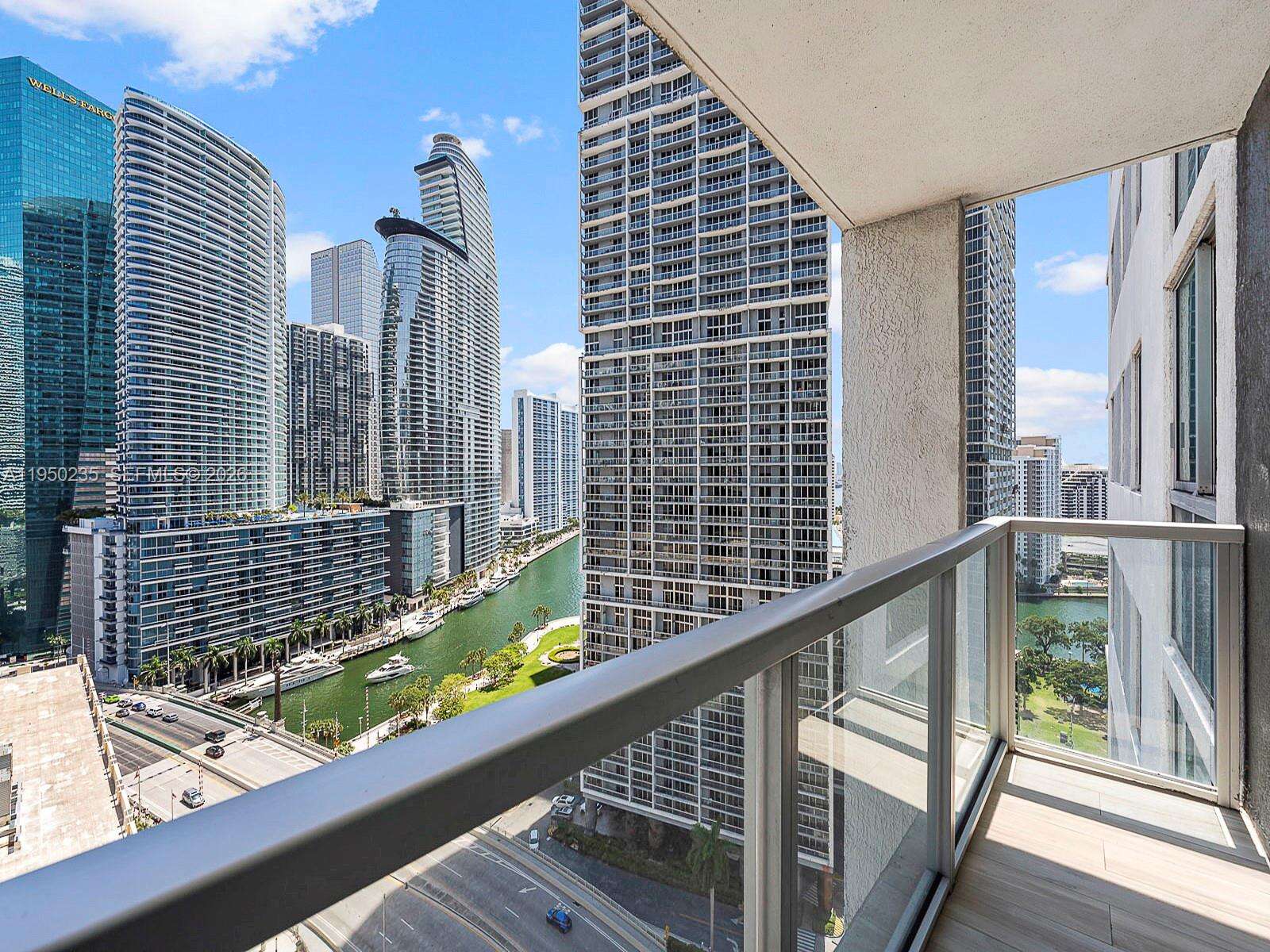 500 Brickell at 500 Brickell Ave, Miami, FL 33131 - For Sale photo 34