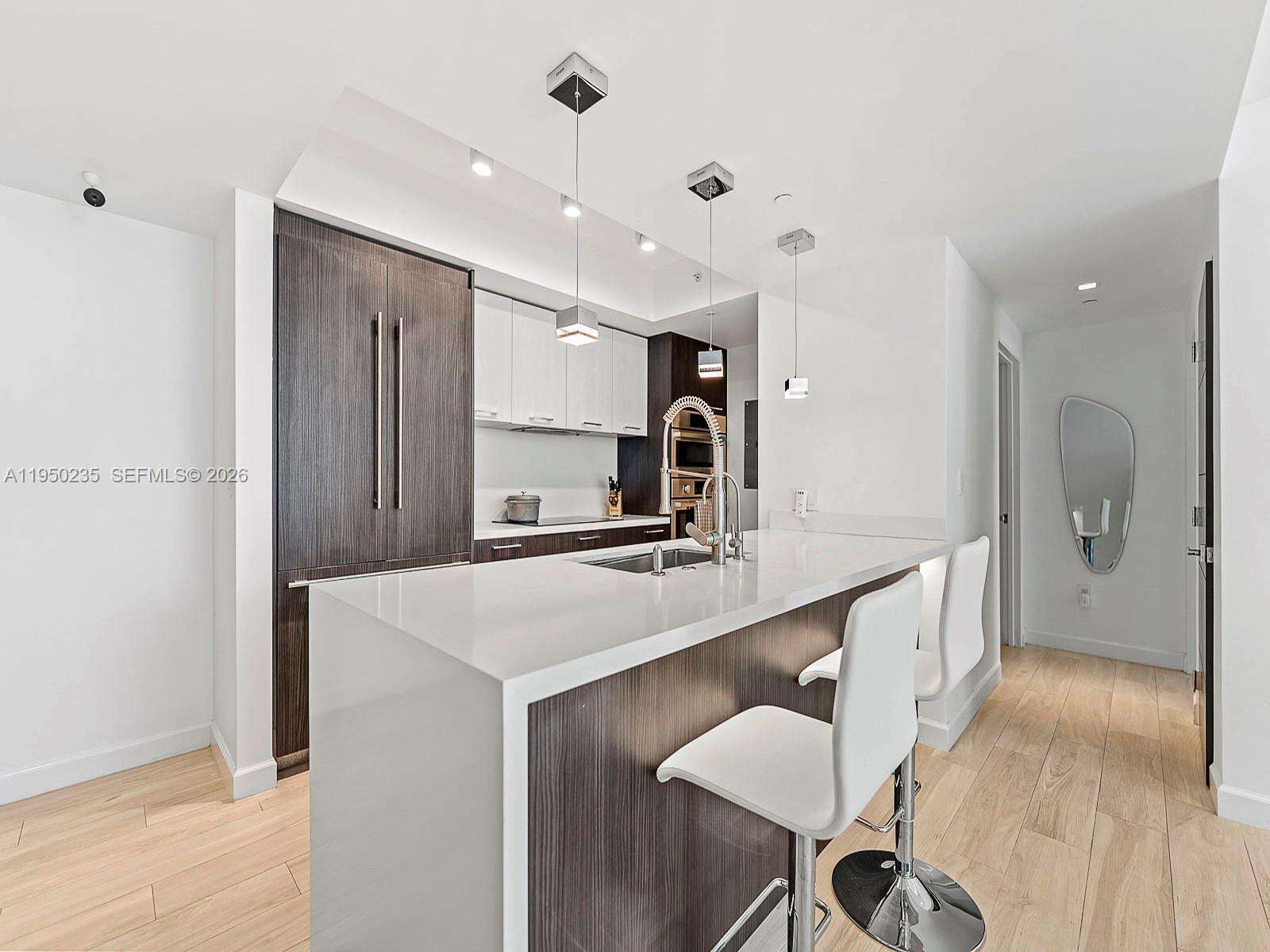 500 Brickell at 500 Brickell Ave, Miami, FL 33131 - For Sale photo 5