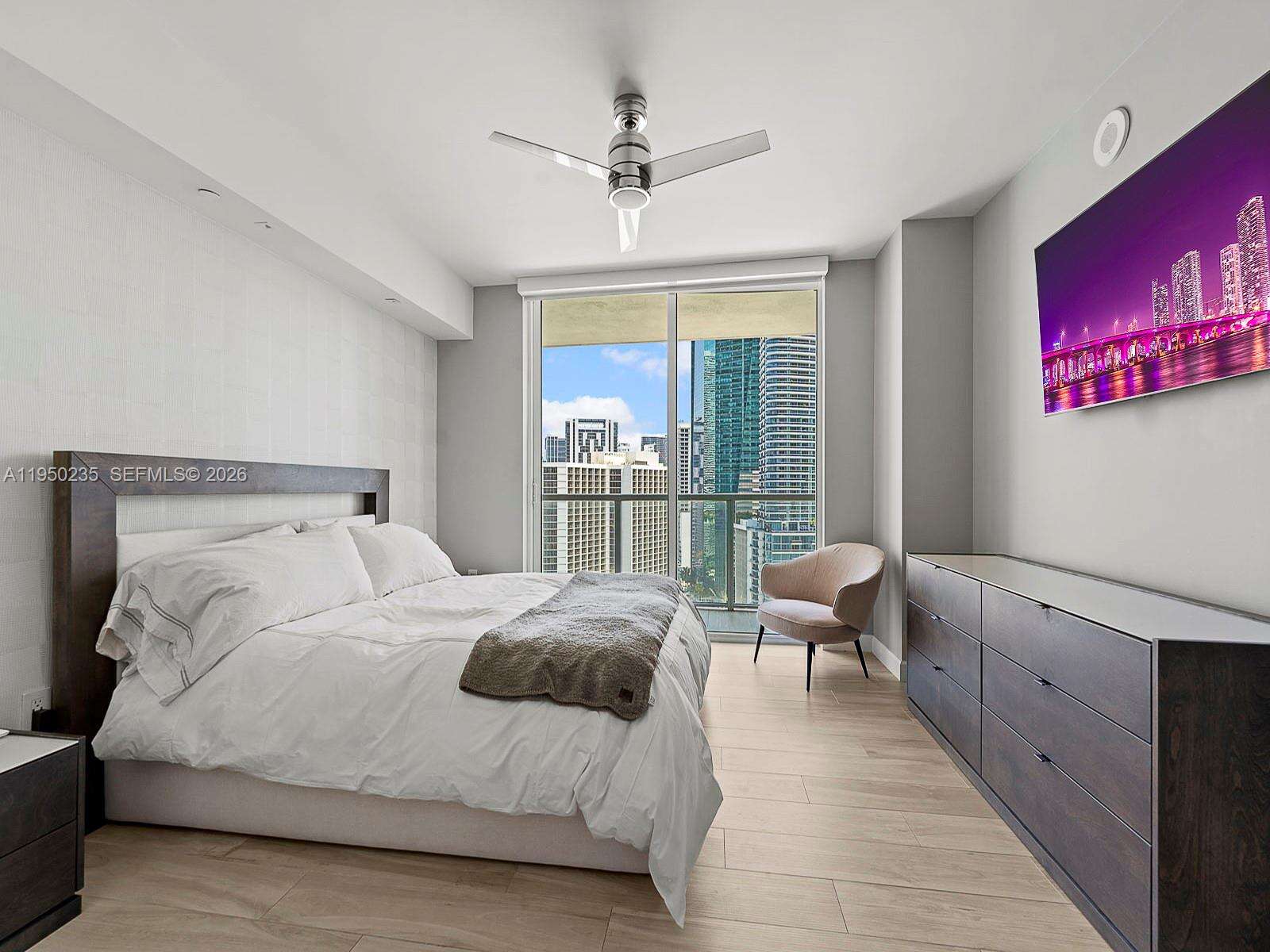 500 Brickell at 500 Brickell Ave, Miami, FL 33131 - For Sale photo 9