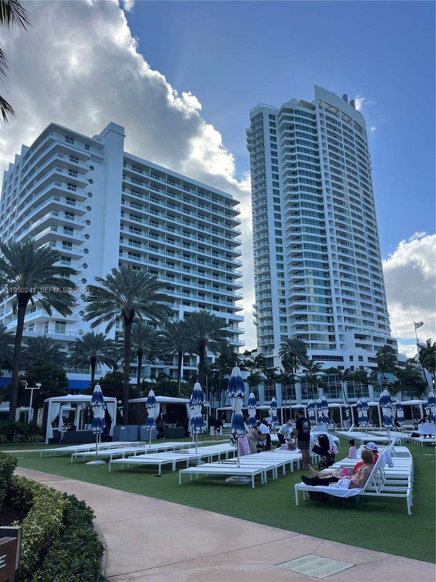 Fontainebleau 3 at 4391 Collins Ave, Miami Beach, FL 33140 - For Sale photo 2