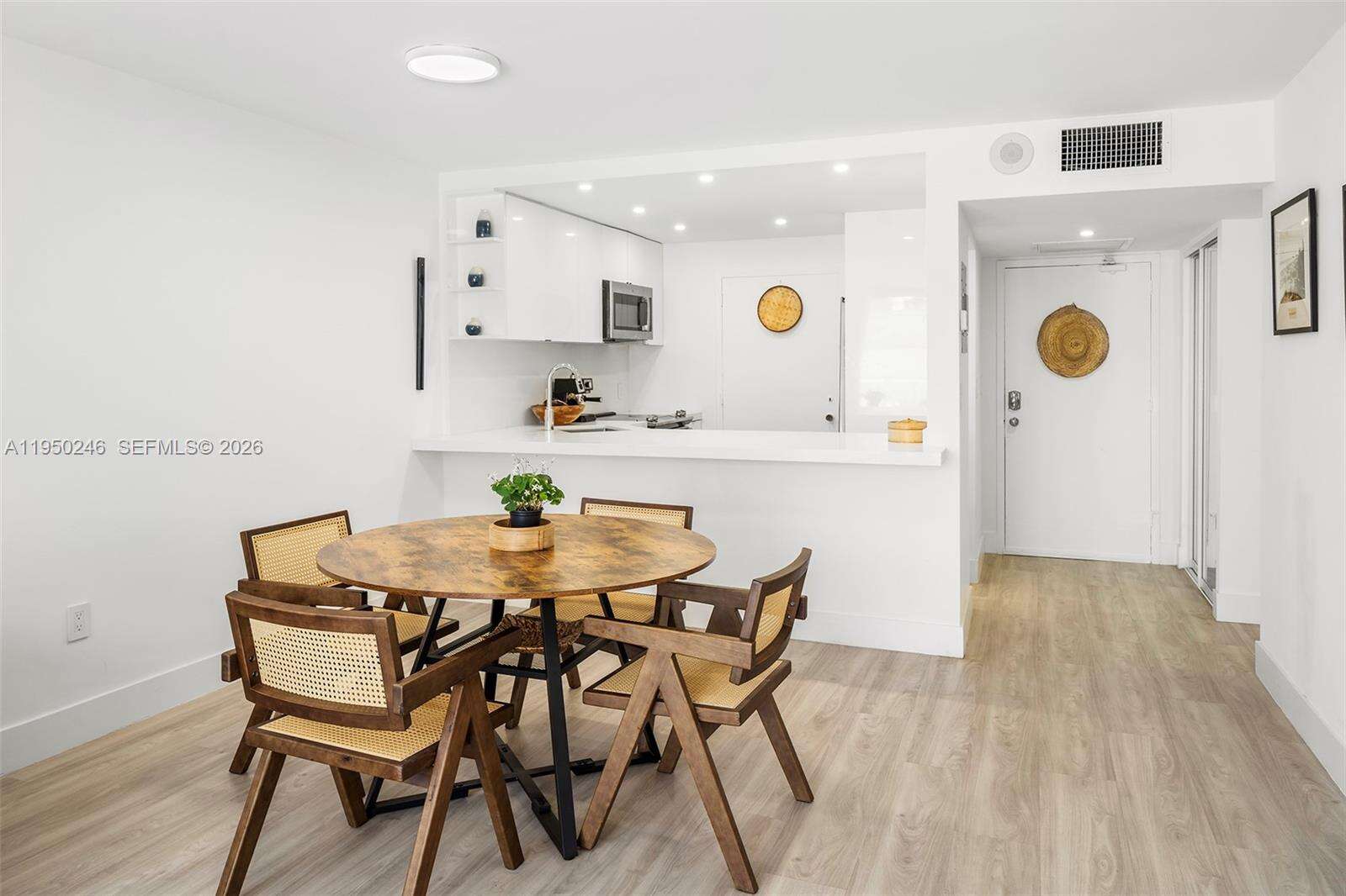Ocean Point at 345 Ocean Dr, Miami Beach, FL 33139 - For Sale photo 4