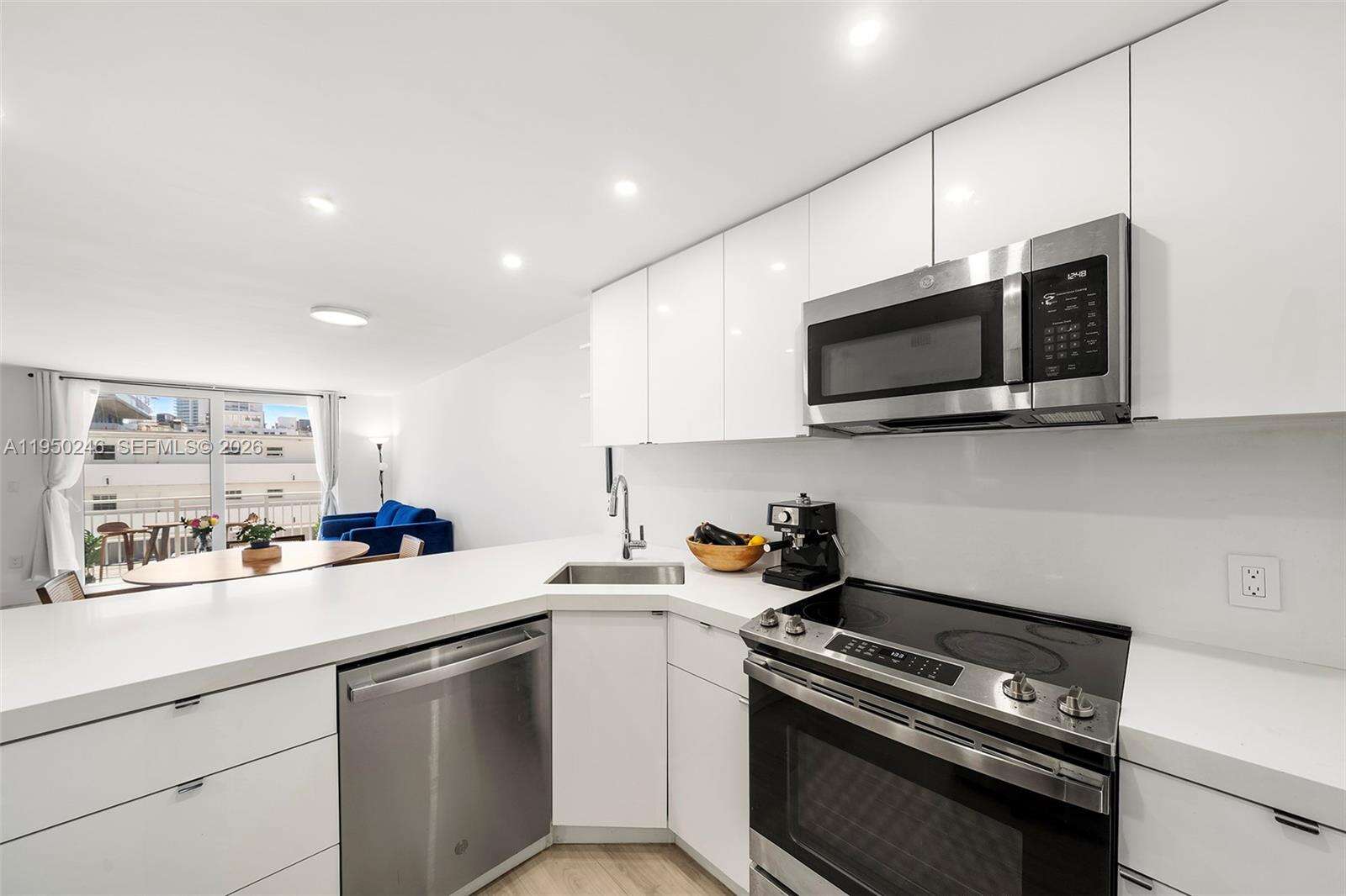 Ocean Point at 345 Ocean Dr, Miami Beach, FL 33139 - For Sale photo 5