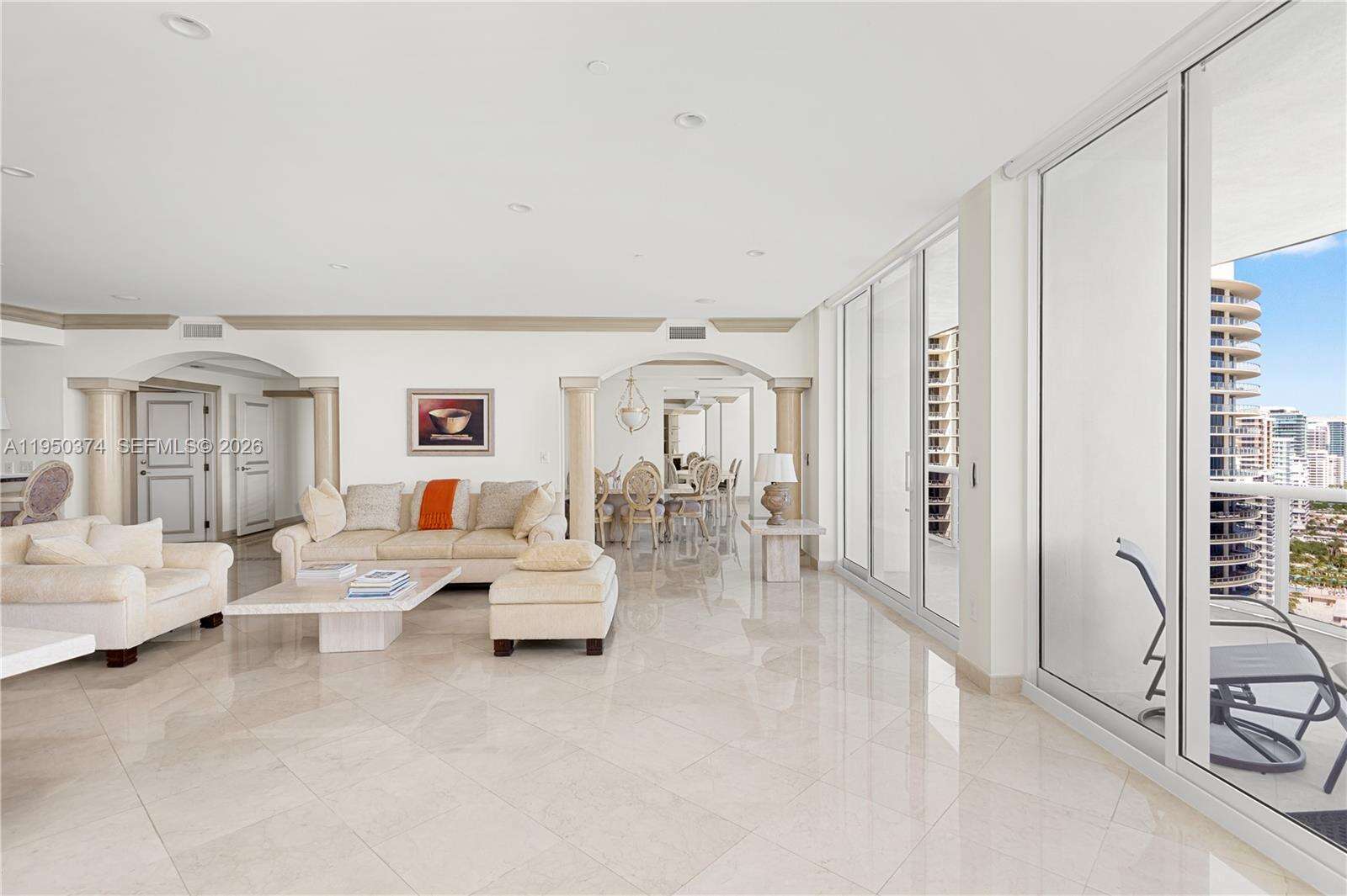 MAJESTIC TOWER AT BAL HARBOUR - 9601 Collins Ave, Bal Harbour, FL 33154 | Picture 19