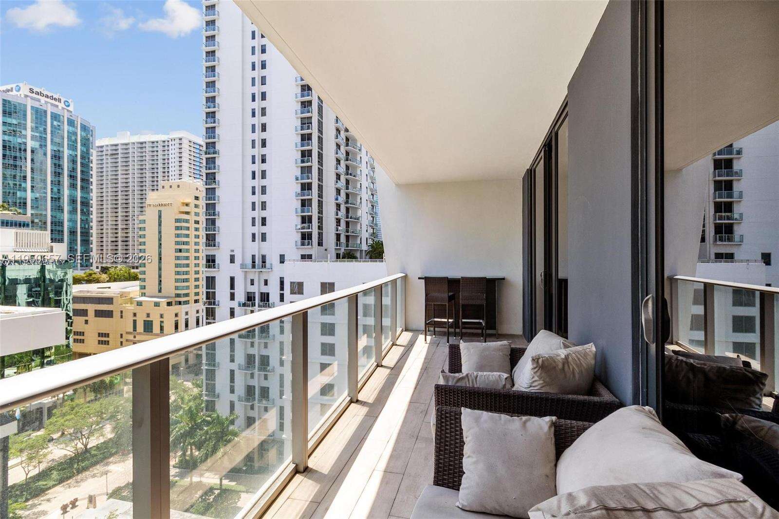 1010 Brickell at 1010 Brickell Ave, Miami, FL 33131 - For Sale photo 15