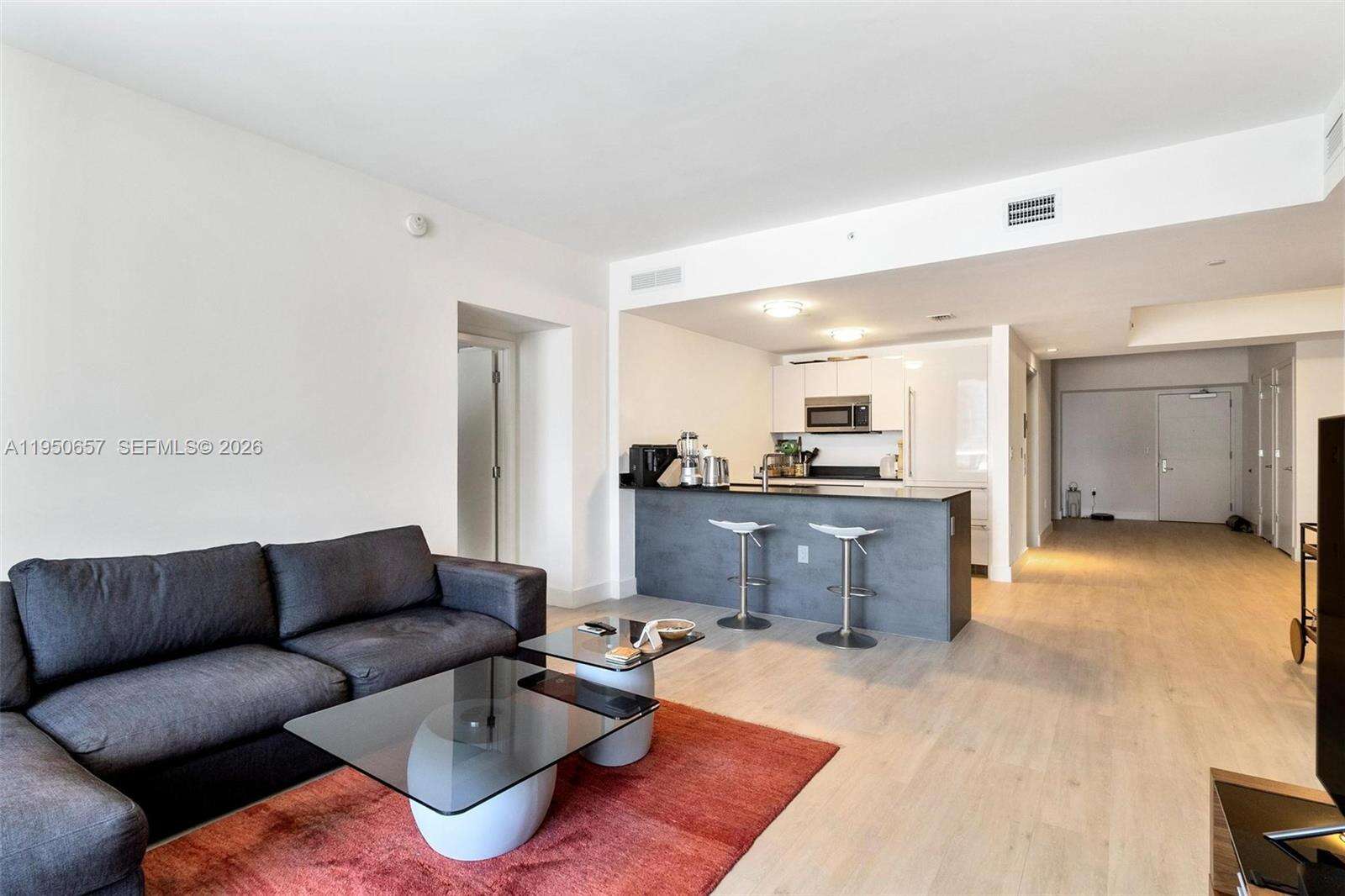 1010 Brickell at 1010 Brickell Ave, Miami, FL 33131 - For Sale photo 9