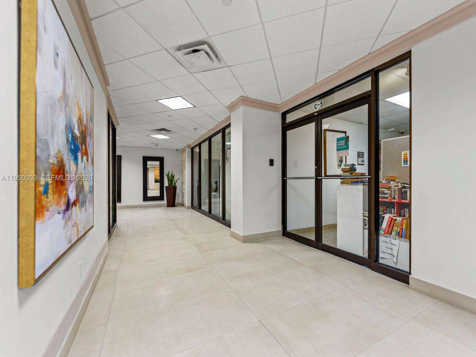 CLUB ATLANTIS - 2555 Collins Ave, Miami Beach, FL 33140 | Picture 15