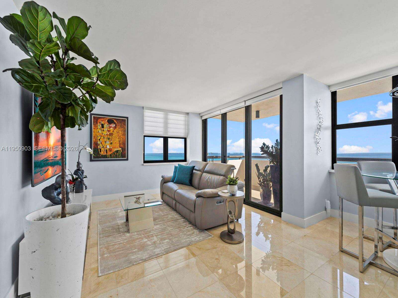 CLUB ATLANTIS - 2555 Collins Ave, Miami Beach, FL 33140 | Picture 25