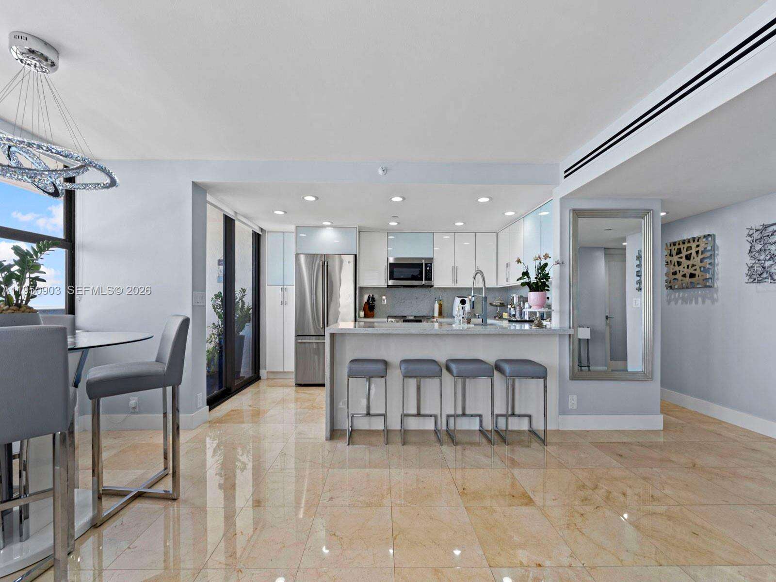 CLUB ATLANTIS - 2555 Collins Ave, Miami Beach, FL 33140 | Picture 29