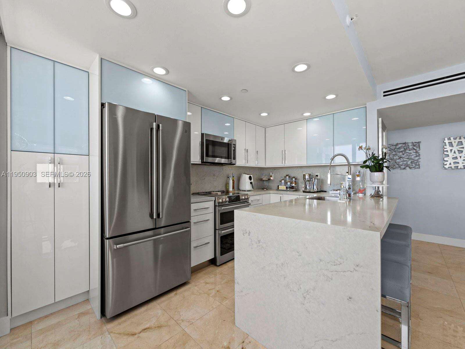 CLUB ATLANTIS - 2555 Collins Ave, Miami Beach, FL 33140 | Picture 31