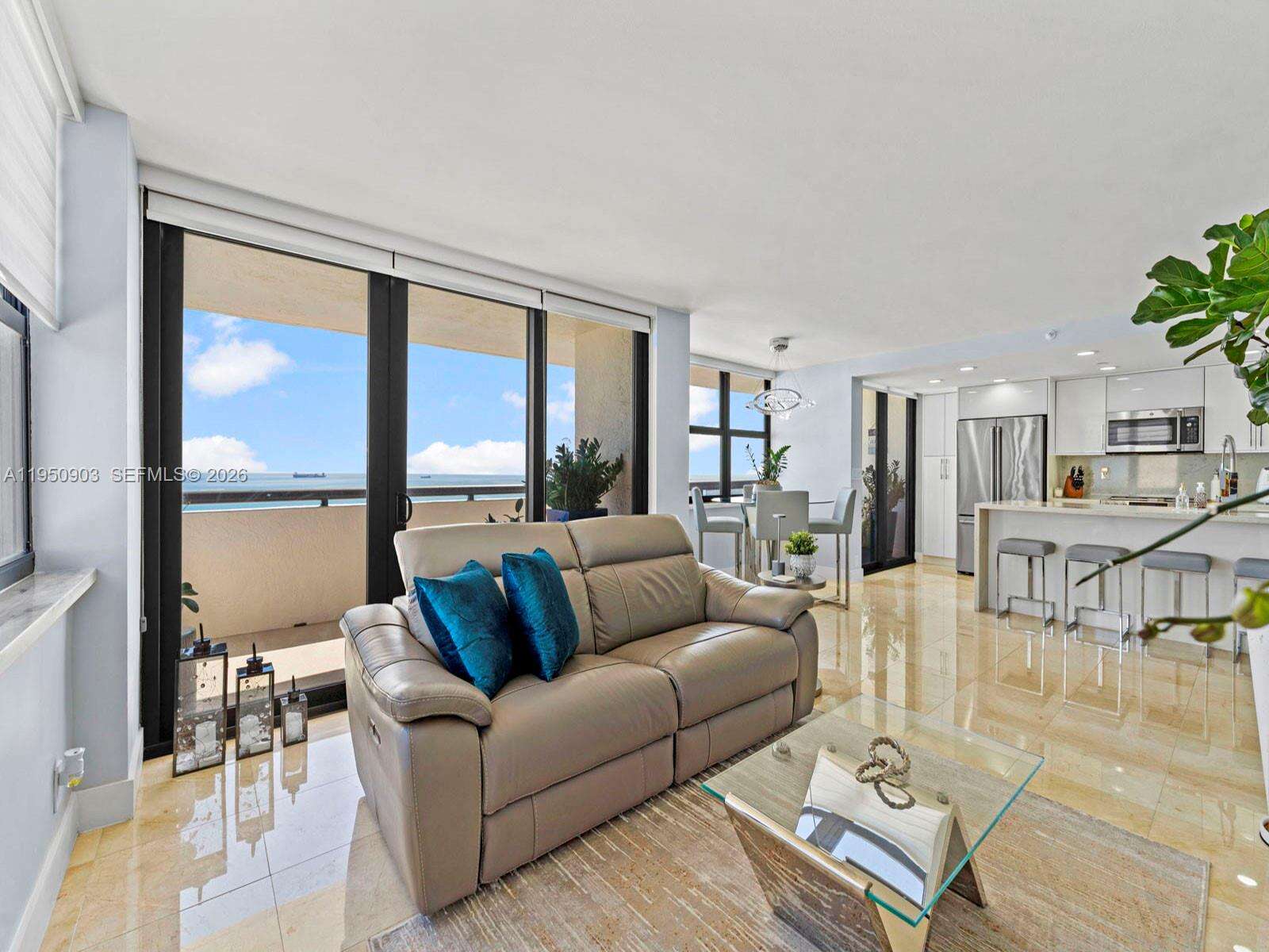 CLUB ATLANTIS - 2555 Collins Ave, Miami Beach, FL 33140 | Picture 34