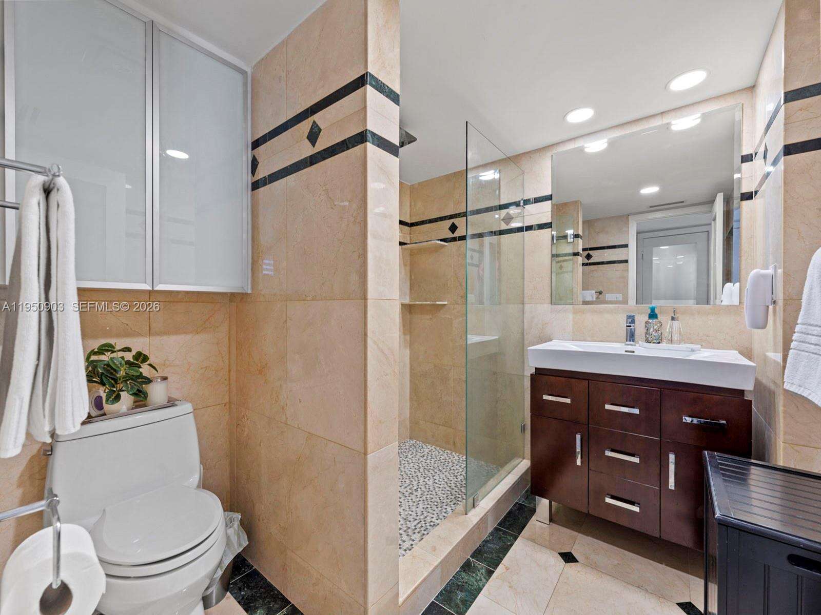 CLUB ATLANTIS - 2555 Collins Ave, Miami Beach, FL 33140 | Picture 42