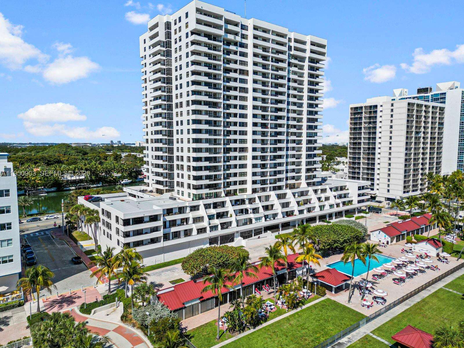 CLUB ATLANTIS - 2555 Collins Ave, Miami Beach, FL 33140 | Picture 10