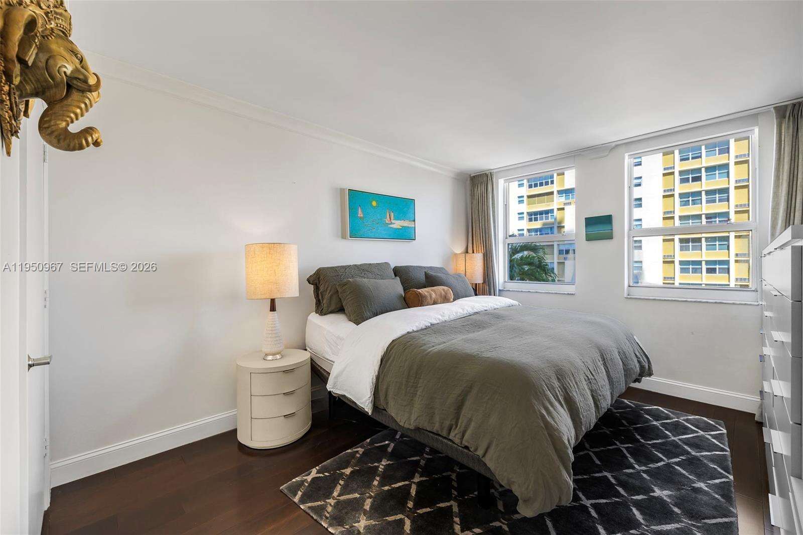 YACHT CLUB AT PORTOFINO - 90 Alton Rd, Miami Beach, FL 33139 | Picture 11