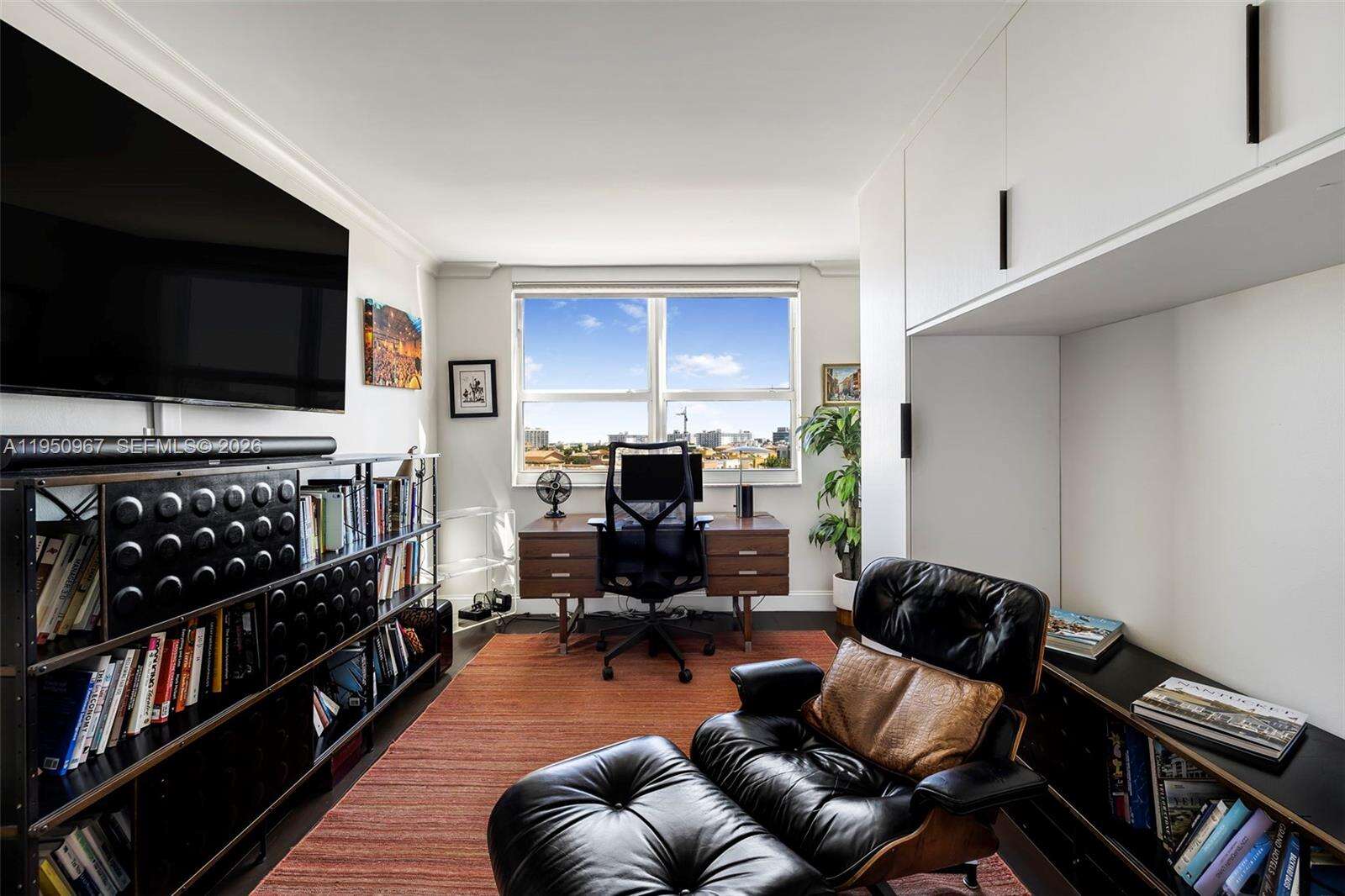 YACHT CLUB AT PORTOFINO - 90 Alton Rd, Miami Beach, FL 33139 | Picture 16