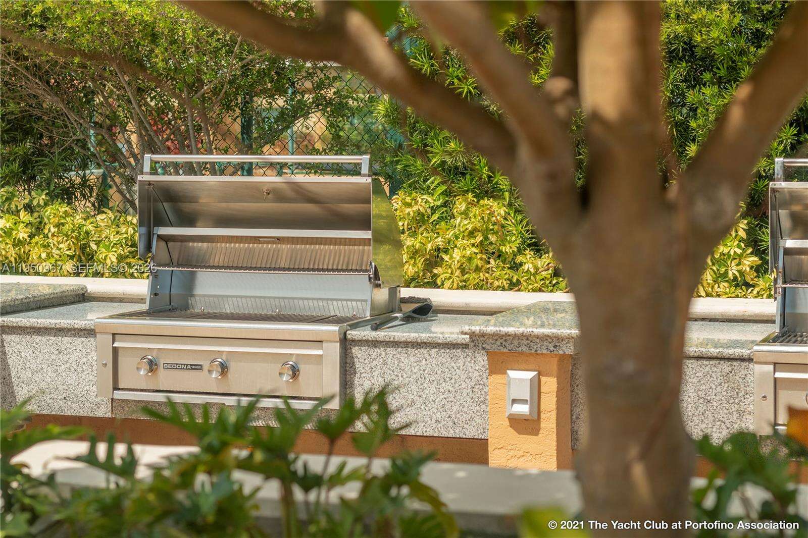 YACHT CLUB AT PORTOFINO - 90 Alton Rd, Miami Beach, FL 33139 | Picture 33