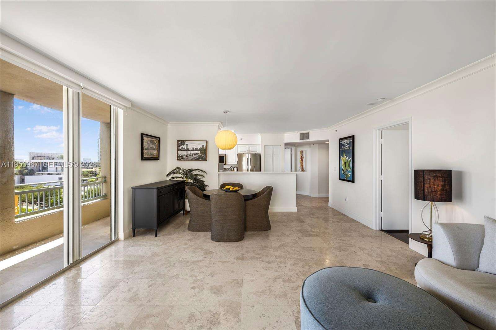 YACHT CLUB AT PORTOFINO - 90 Alton Rd, Miami Beach, FL 33139 | Picture 9