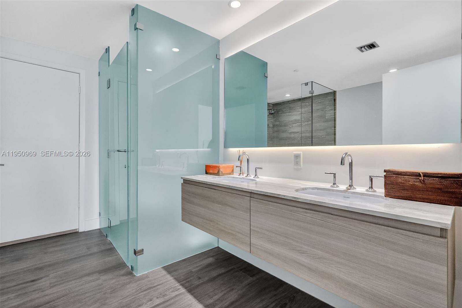Biscayne Beach at 2900 7 Ave, Miami, FL 33137 - For Sale photo 21