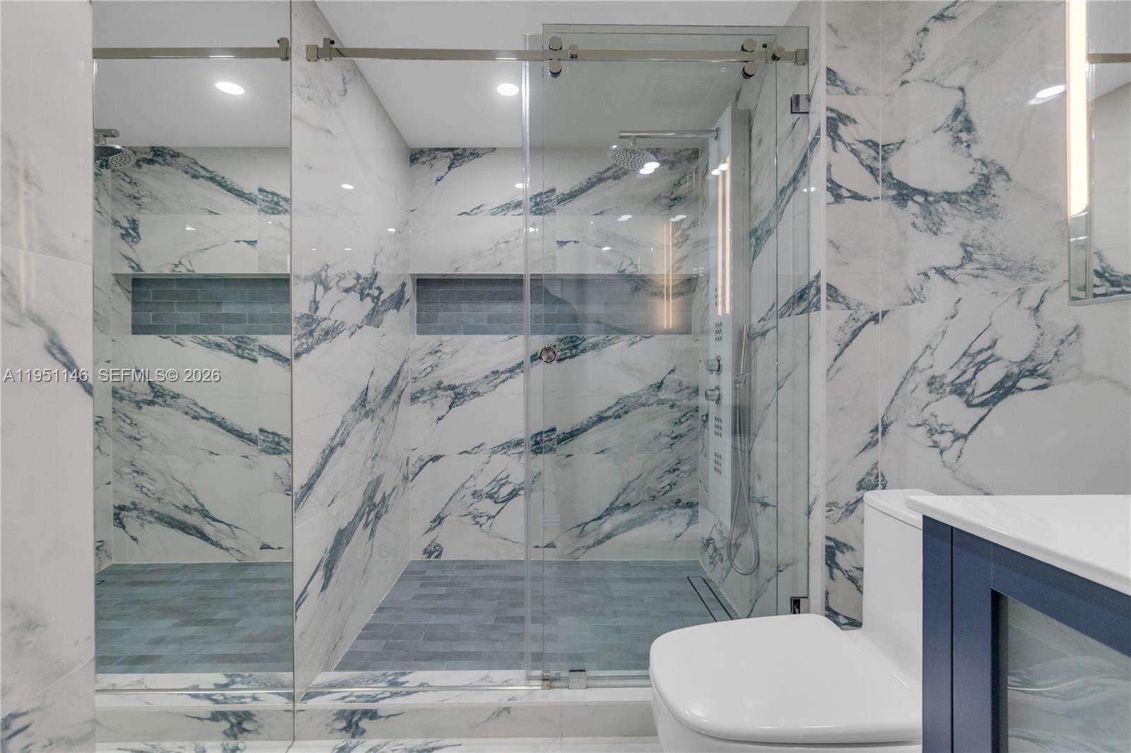 THE MARK ON BRICKELL - 1155 Brickell Bay Dr, Miami, FL 33131 | Picture 28