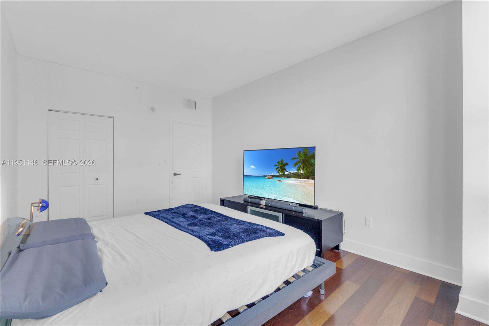 THE MARK ON BRICKELL - 1155 Brickell Bay Dr, Miami, FL 33131 | Picture 32