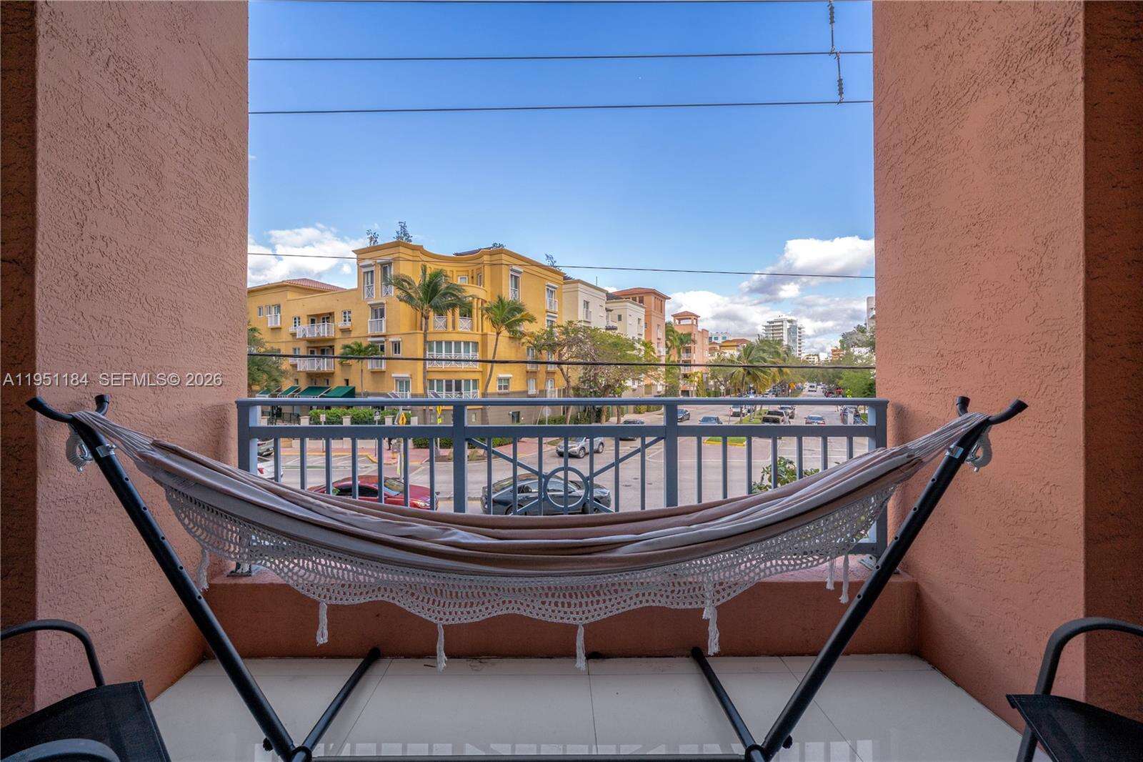 YACHT CLUB AT PORTOFINO - 90 Alton Rd, Miami Beach, FL 33139 | Picture 19