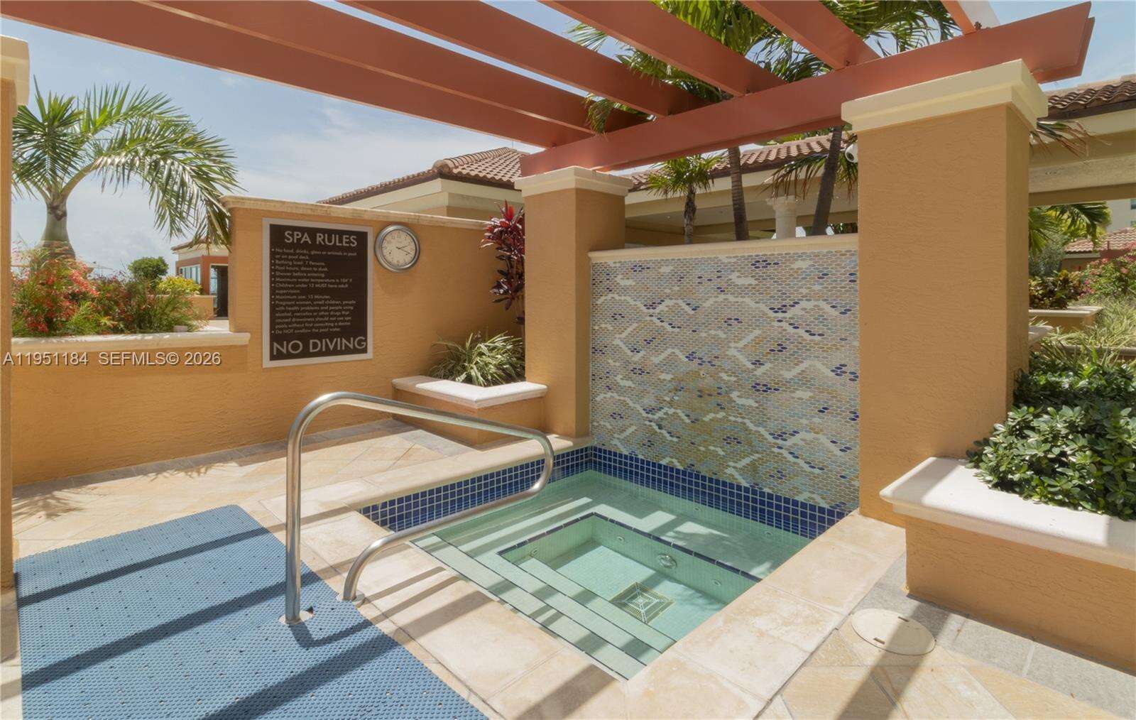 YACHT CLUB AT PORTOFINO - 90 Alton Rd, Miami Beach, FL 33139 | Picture 46