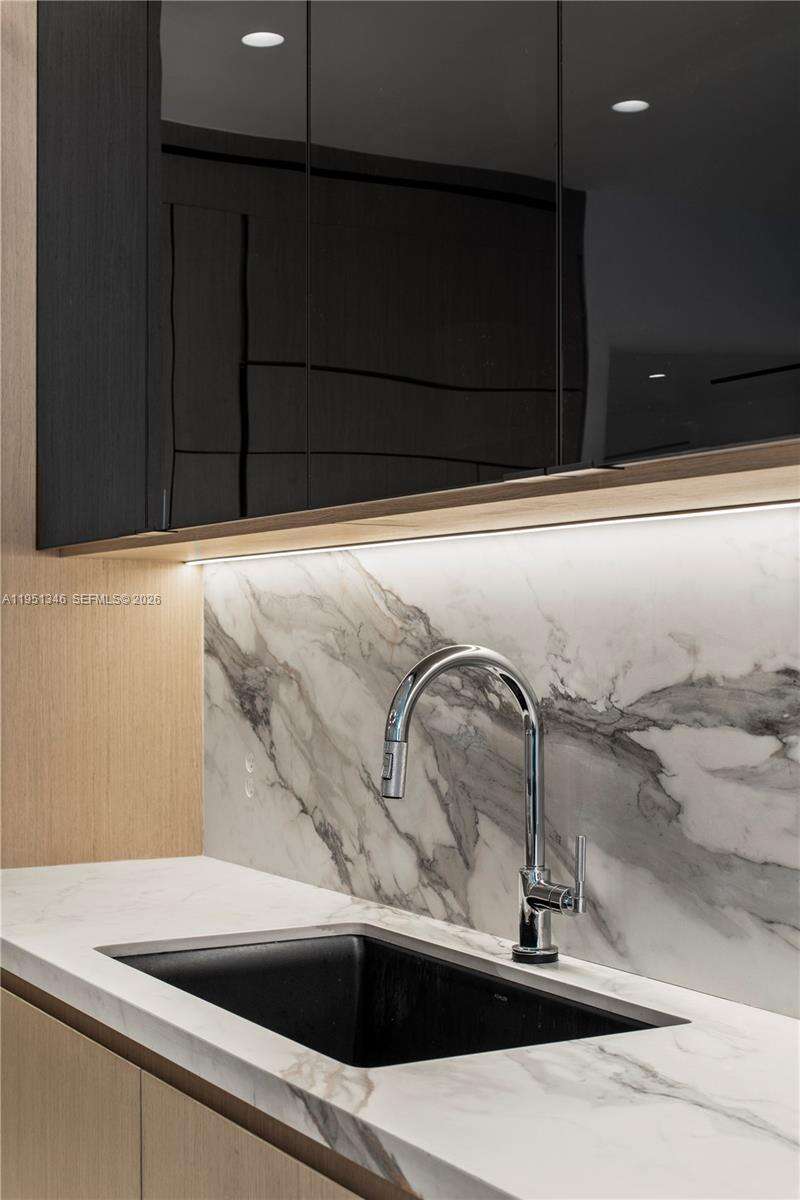 PARAMOUNT MIAMI WORLDCENTER - 851 1 Ave, Miami, FL 33132 | Picture 74