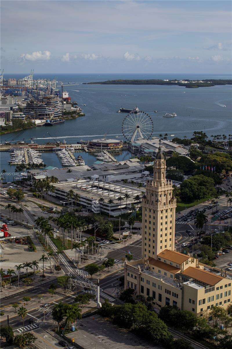 PARAMOUNT MIAMI WORLDCENTER - 851 1 Ave, Miami, FL 33132 | Picture 82