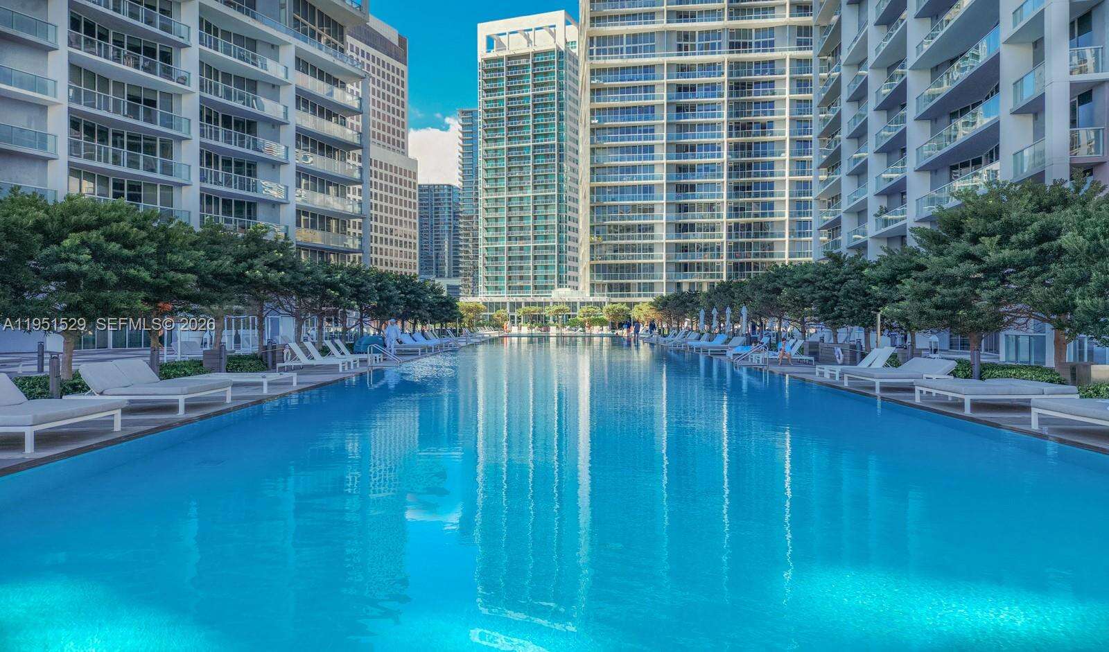 Icon Brickell 1 at 465 Brickell Ave, Miami, FL 33131 - For Sale photo 10