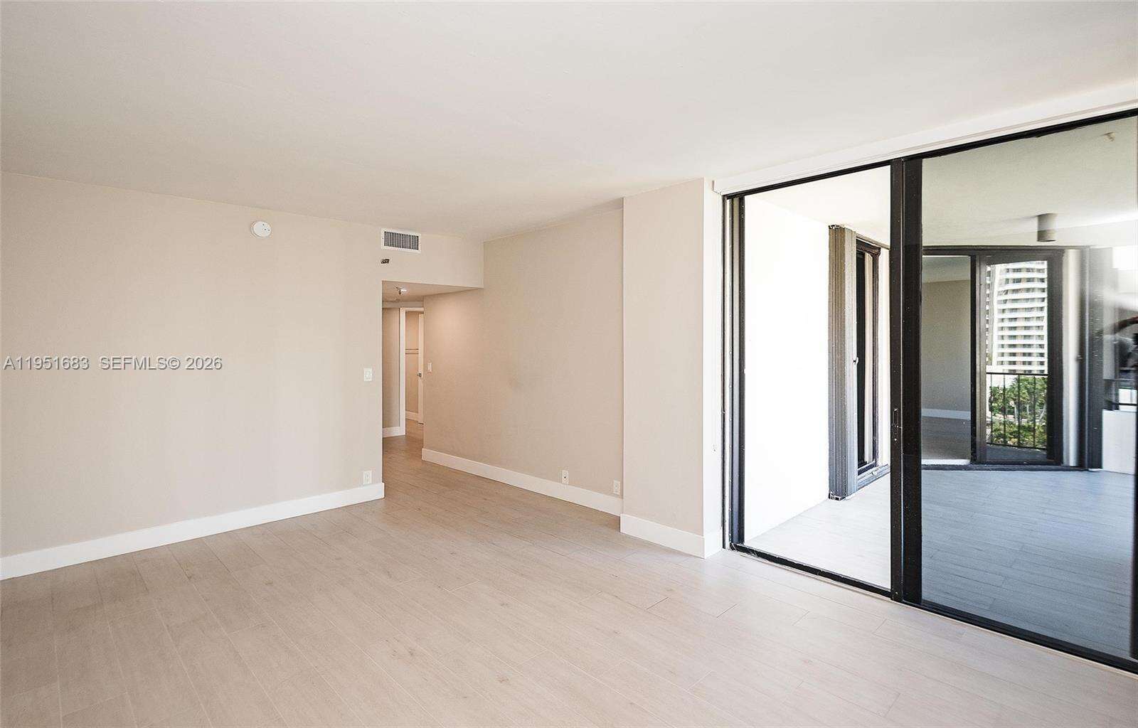 Brickell Key 1 at 520 Brickell Key Dr, Miami, FL 33131 - For Sale photo 16