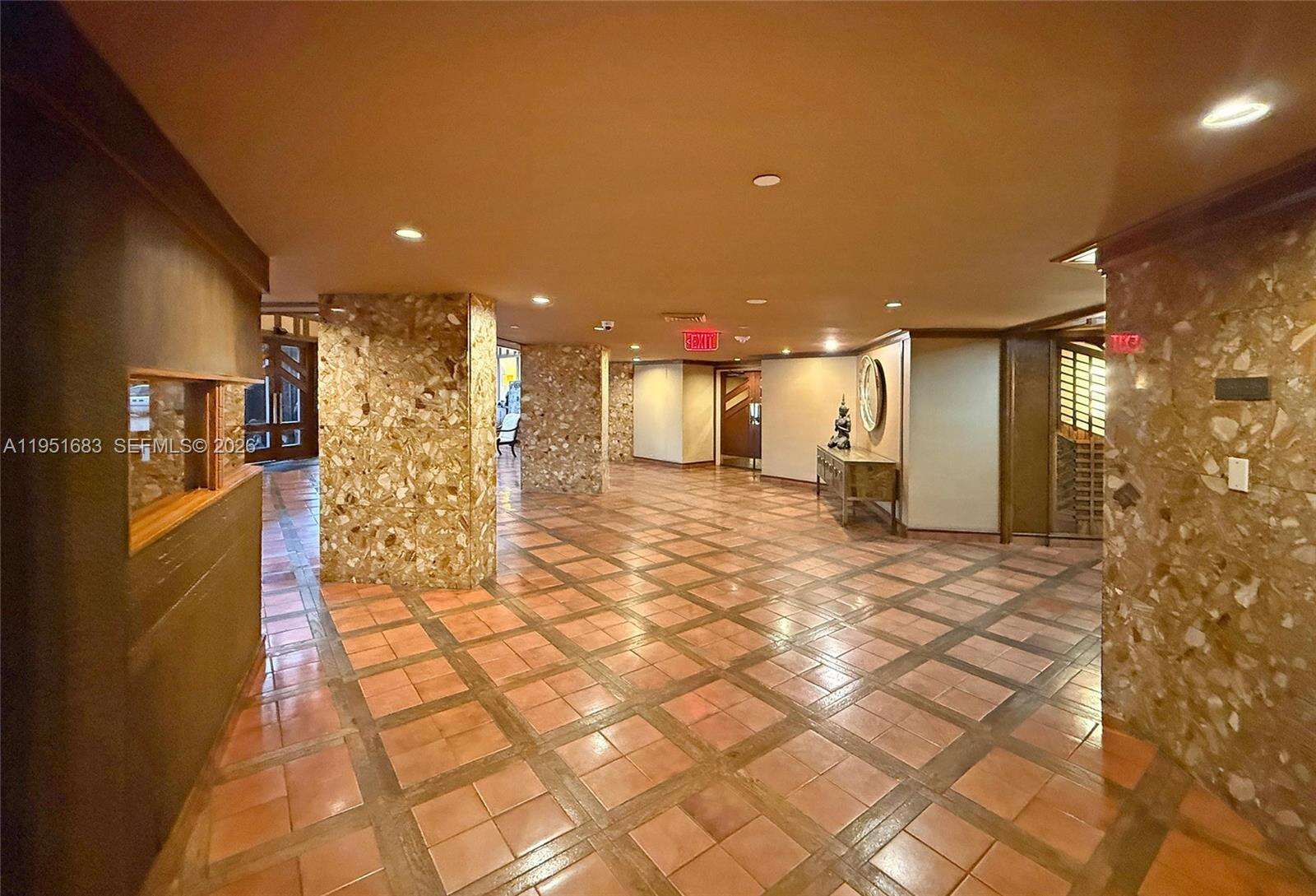 Brickell Key 1 at 520 Brickell Key Dr, Miami, FL 33131 - For Sale photo 29
