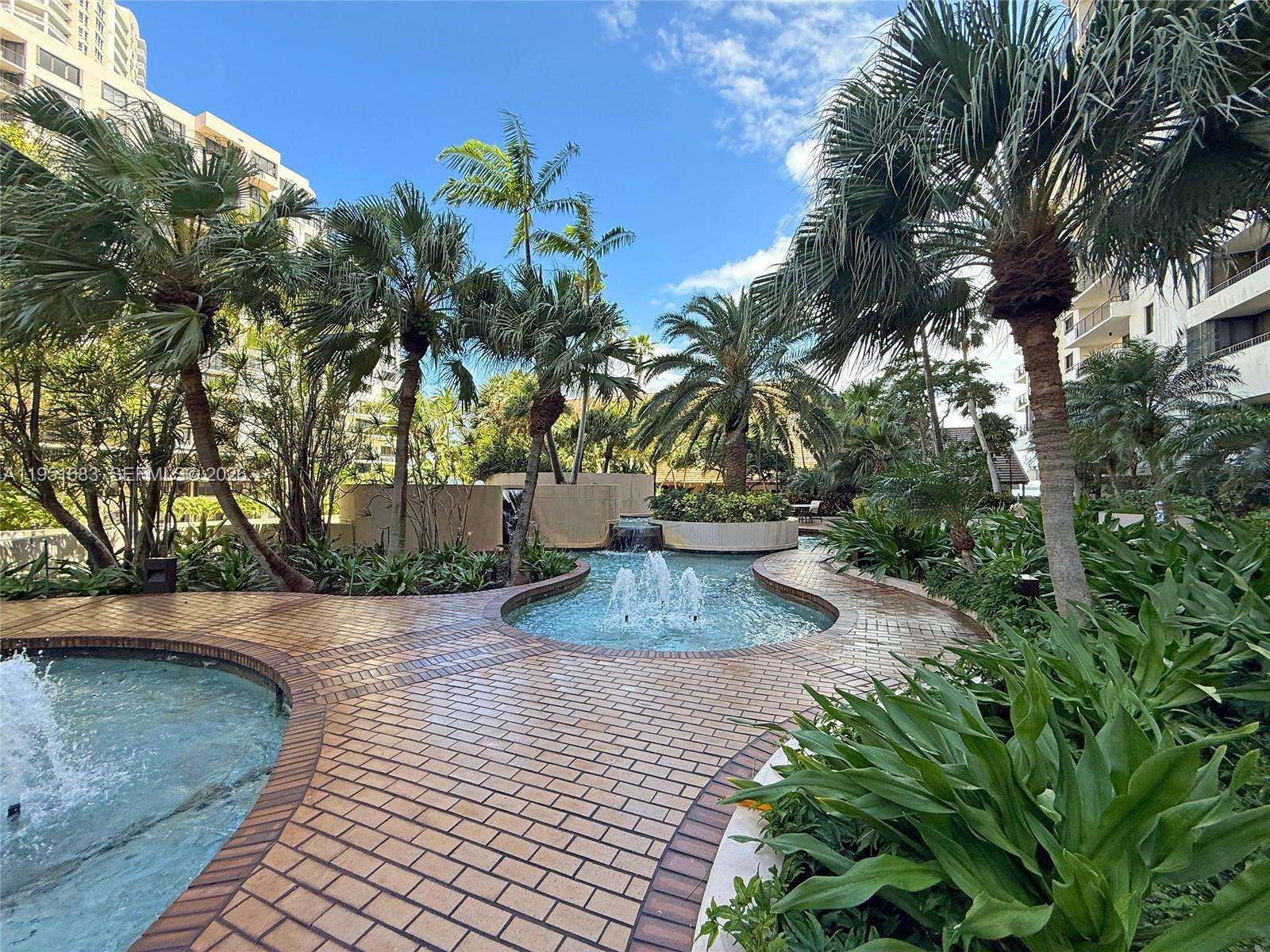 Brickell Key 1 at 520 Brickell Key Dr, Miami, FL 33131 - For Sale photo 37