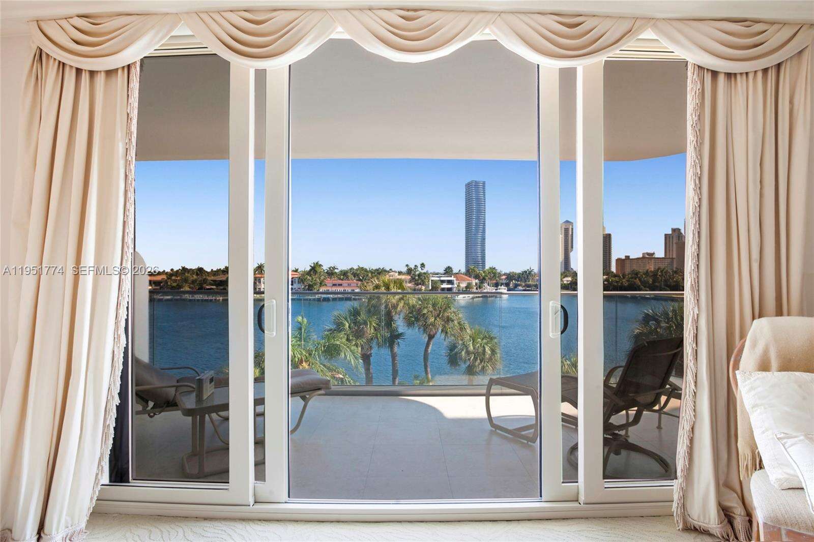 Turnberry Isle at 19707 Turnberry Way, Aventura, FL 33180 - For Sale photo 6