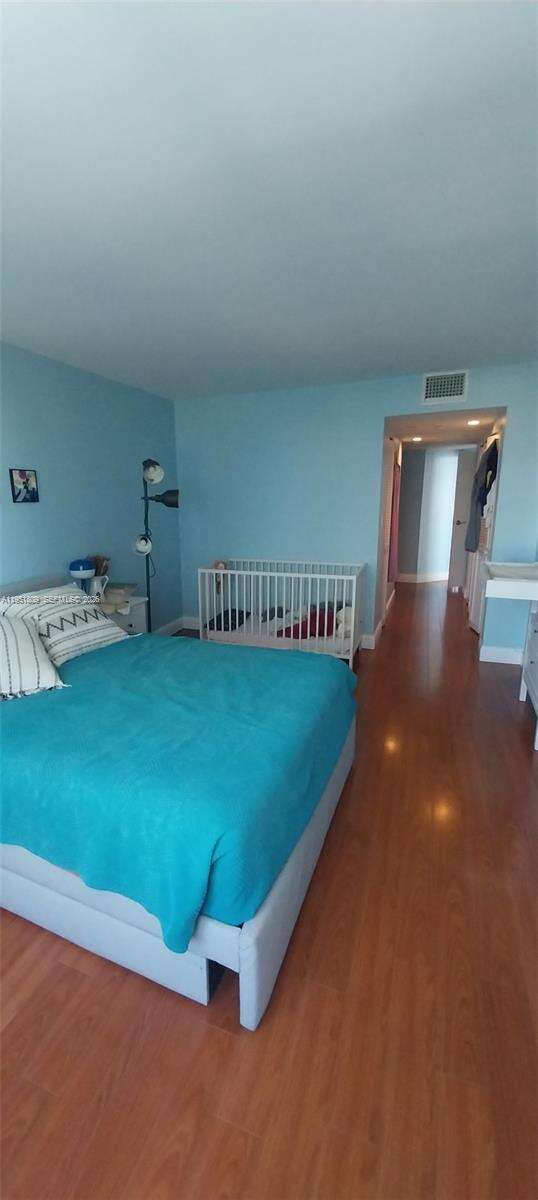 Brickell Bay Club at 2333 Brickell Ave, Miami, FL 33129 - For Sale photo 7