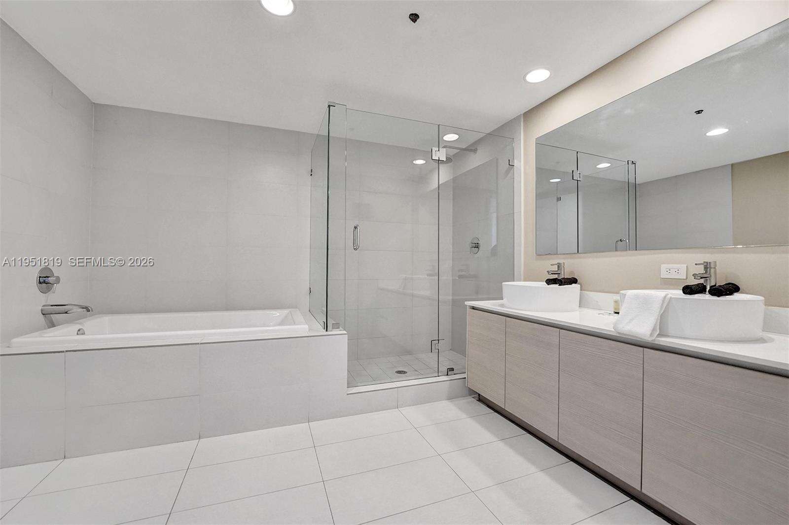 Beachwalk Condo at 2600 Hallandale Beach Blvd, Hallandale Beach, FL 33009 - For Sale photo 46