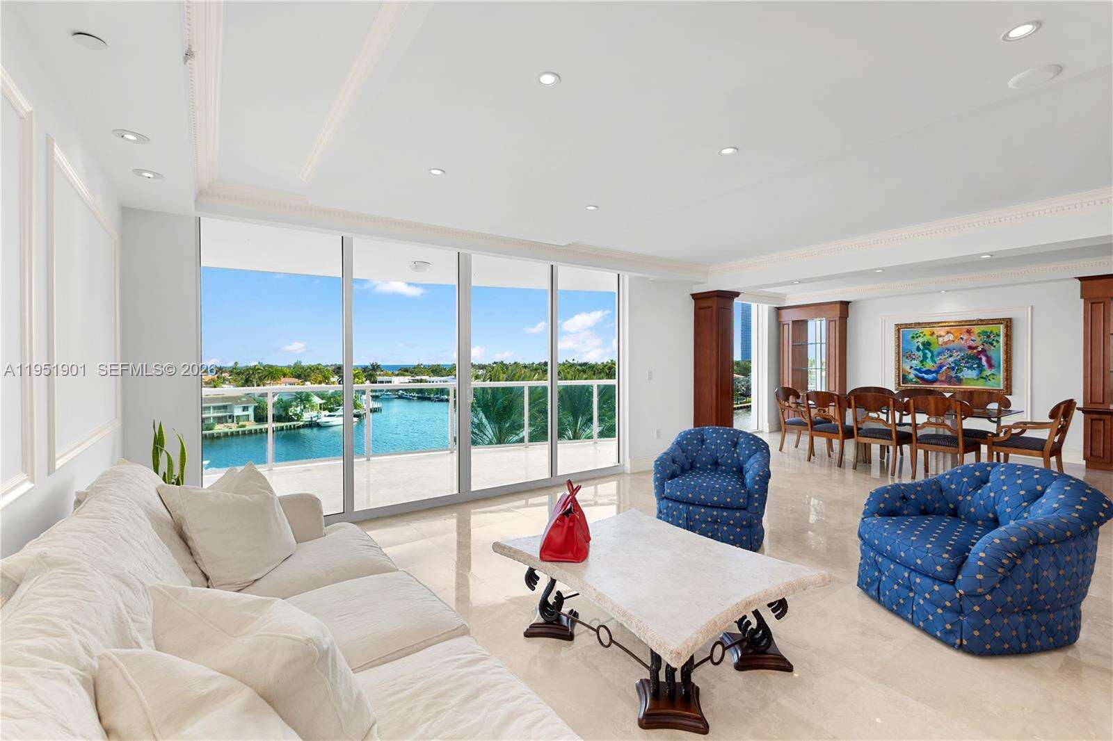 HAMPTONS SOUTH - 20201 Country Club Dr, Aventura, FL 33180 | Picture 1