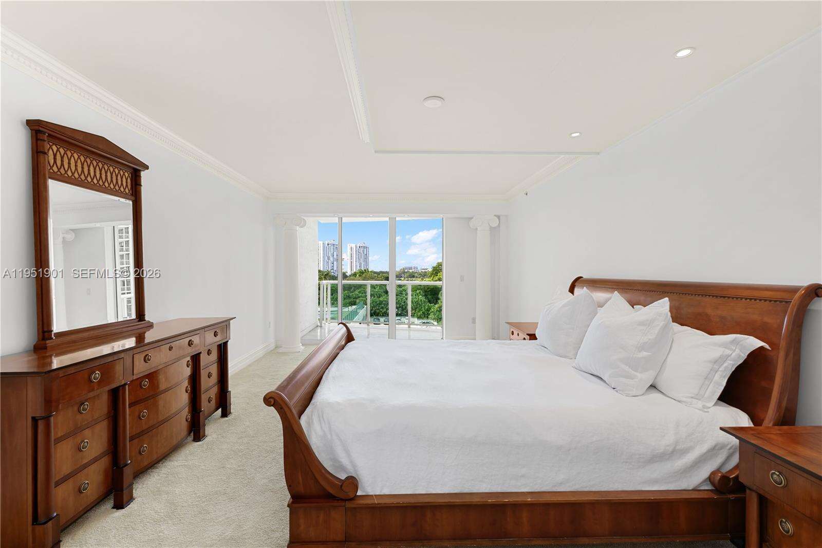 HAMPTONS SOUTH - 20201 Country Club Dr, Aventura, FL 33180 | Picture 18