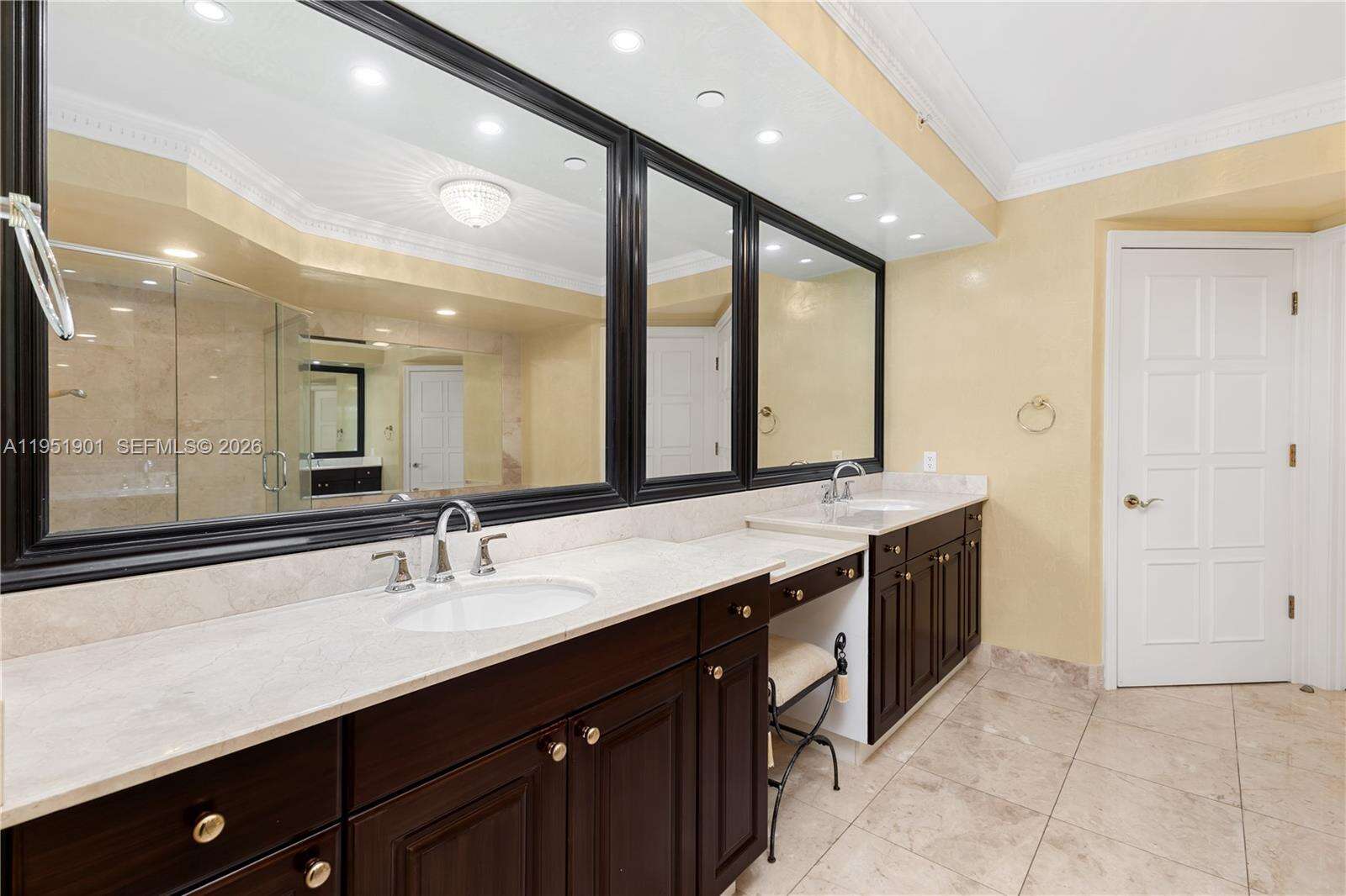 HAMPTONS SOUTH - 20201 Country Club Dr, Aventura, FL 33180 | Picture 21