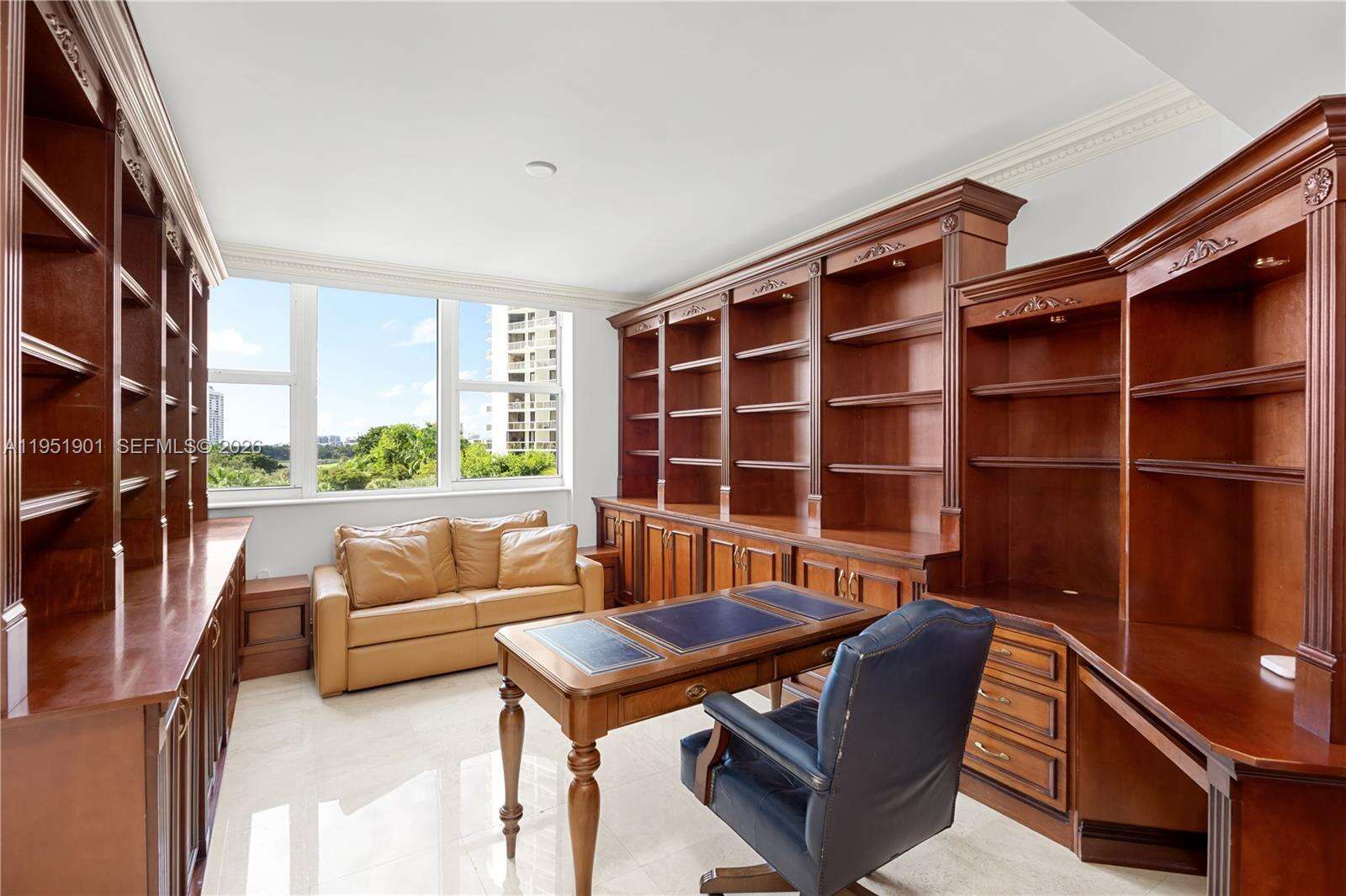 HAMPTONS SOUTH - 20201 Country Club Dr, Aventura, FL 33180 | Picture 23