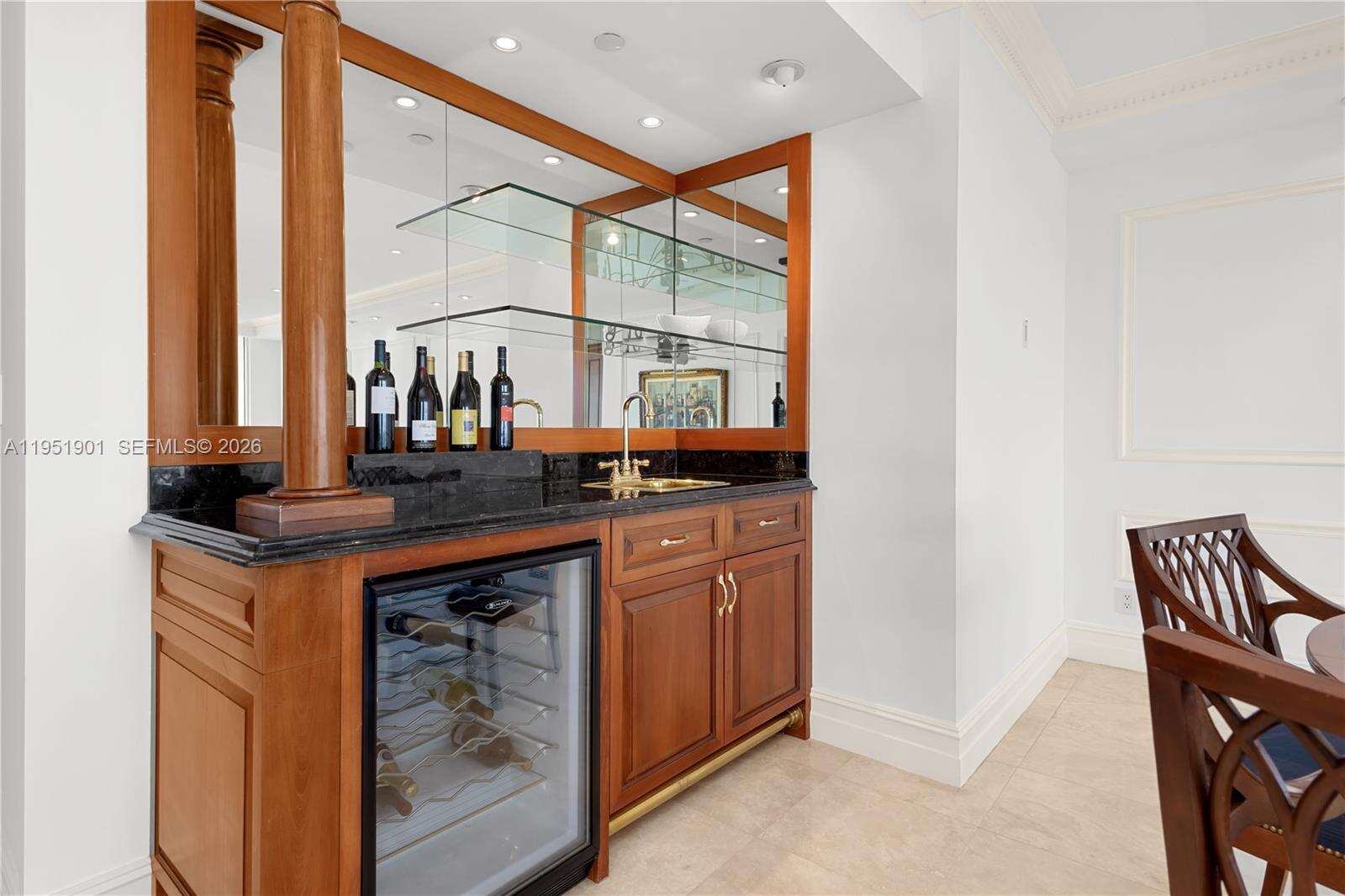 HAMPTONS SOUTH - 20201 Country Club Dr, Aventura, FL 33180 | Picture 8
