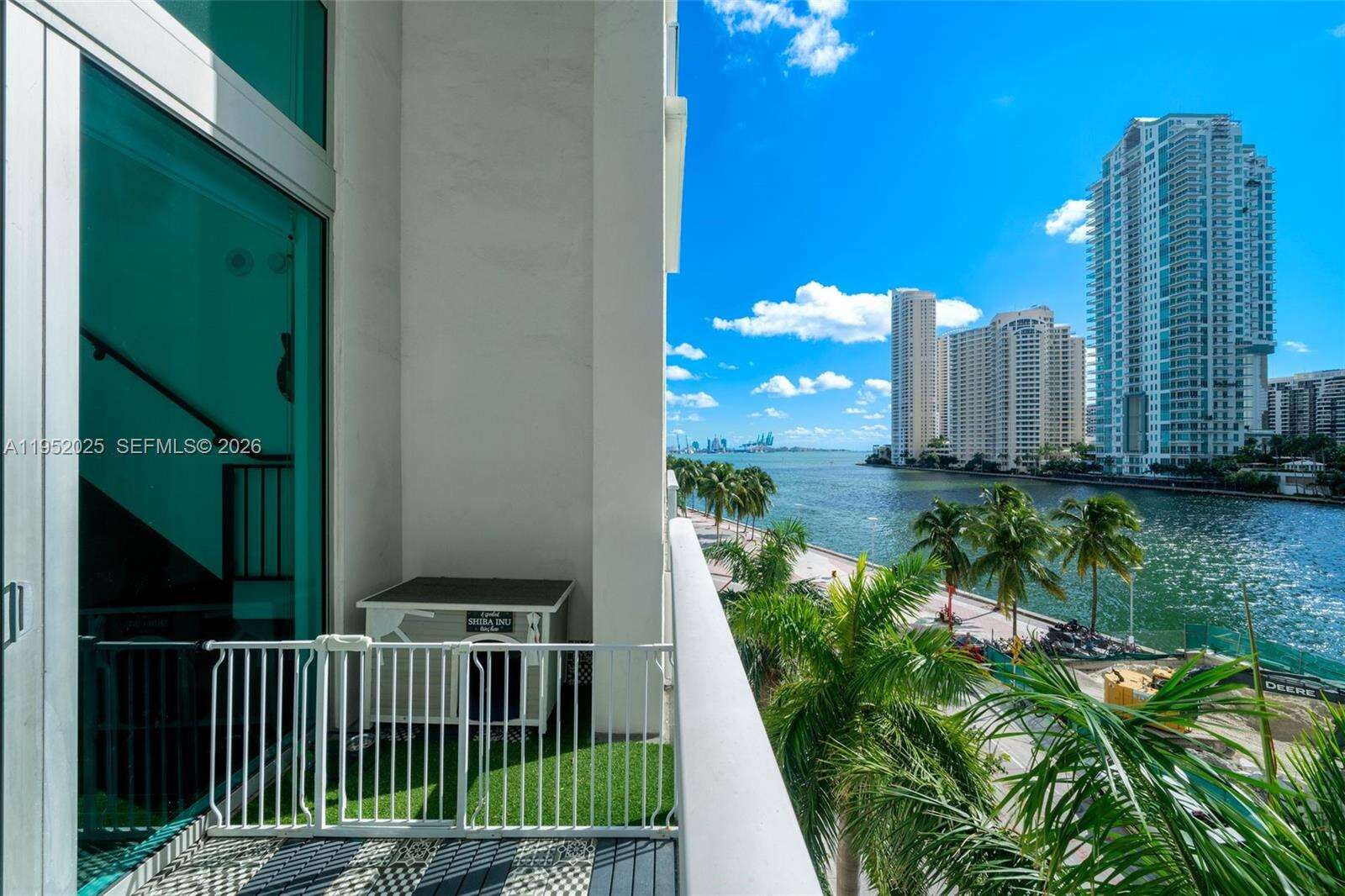 Met 1 at 300 Biscayne Blvd, Miami, FL 33131 - For Sale photo 29