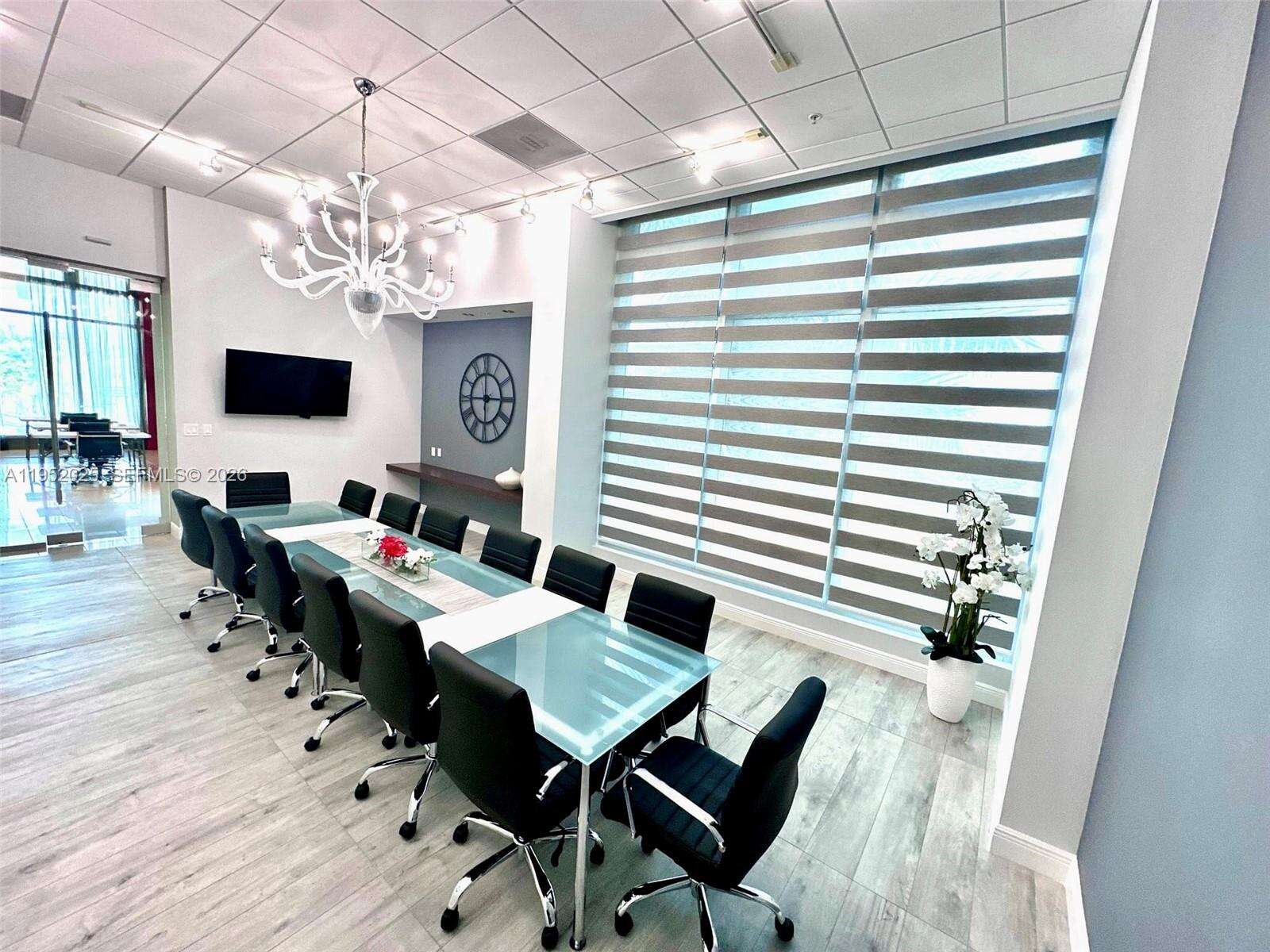 Met 1 at 300 Biscayne Blvd, Miami, FL 33131 - For Sale photo 33