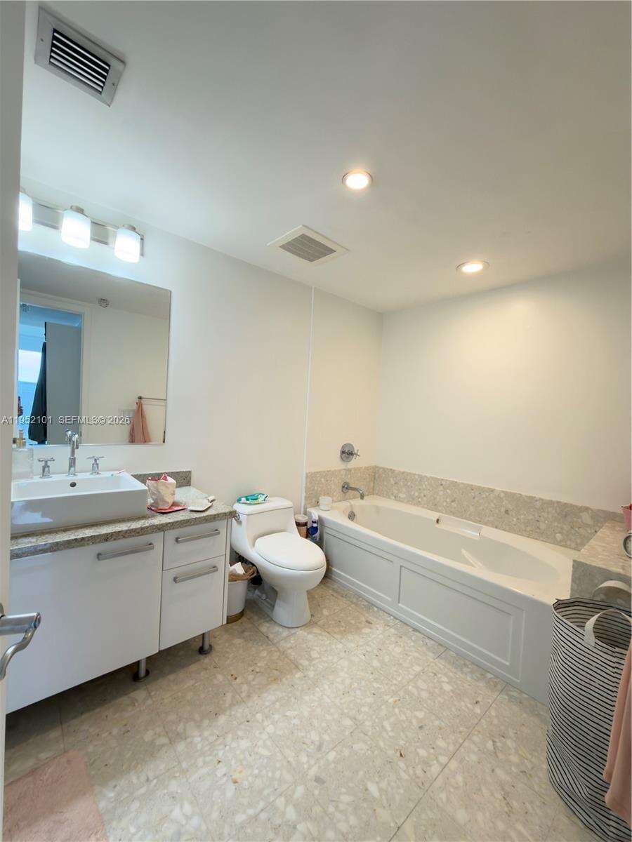 Latitude On The River at 185 7 St, Miami, FL 33130 - For Sale photo 16