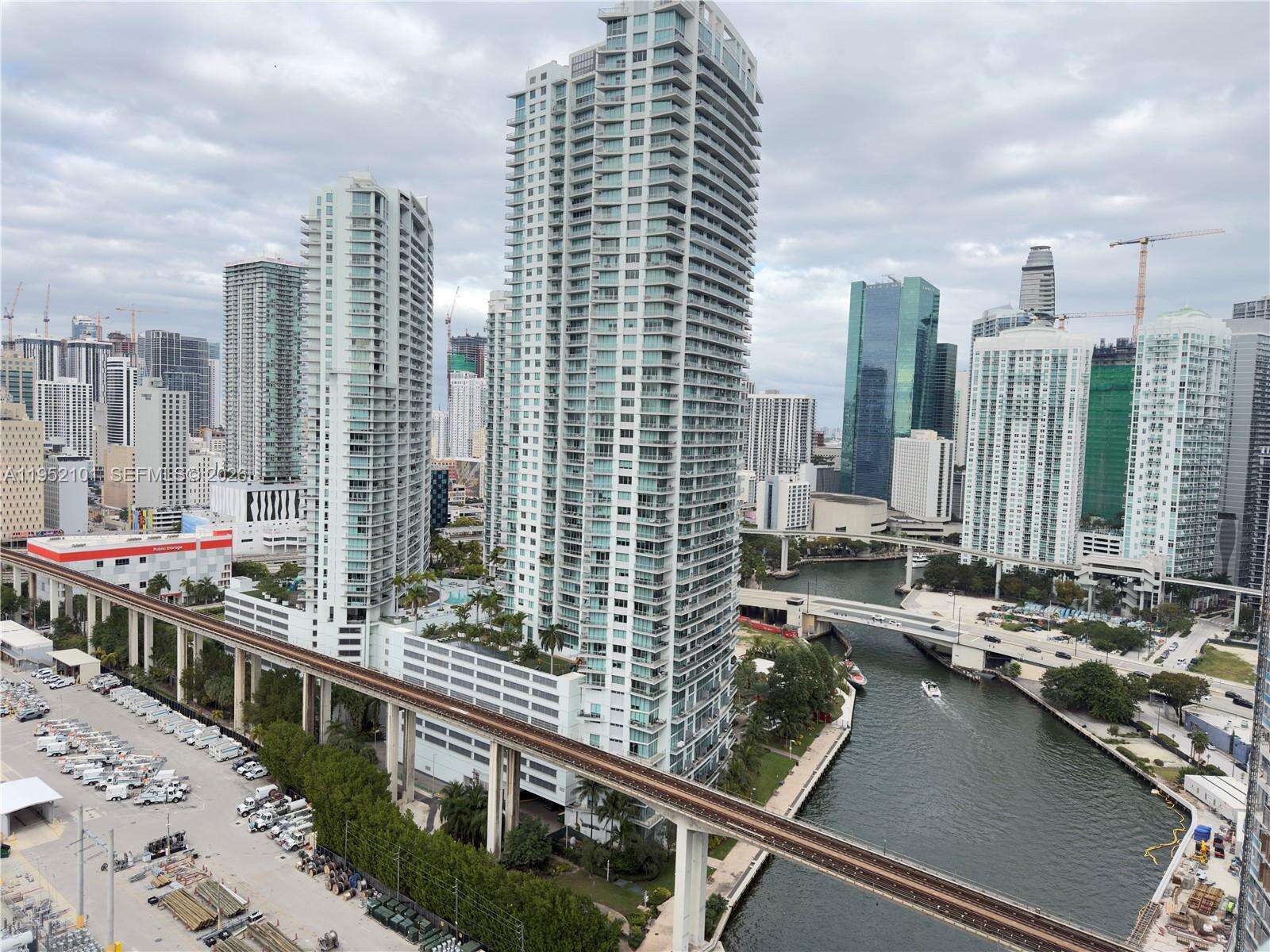 Latitude On The River at 185 7 St, Miami, FL 33130 - For Sale photo 17
